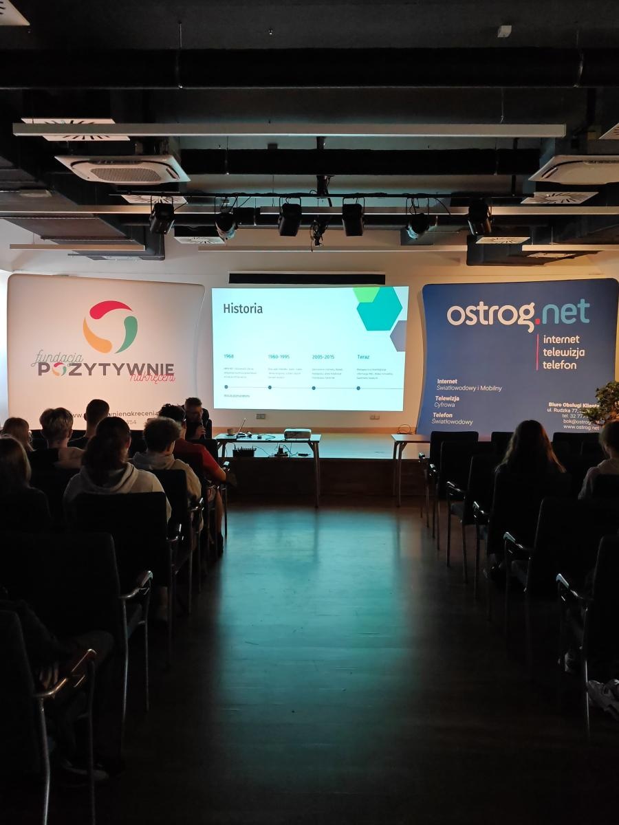 Zdjęcie w galerii na portalu naszraciborz.pl: 1300 uczniów przewinęło się przez zamek. Szkolono ich z cyberbezpieczeństwa wiadomości z regionu