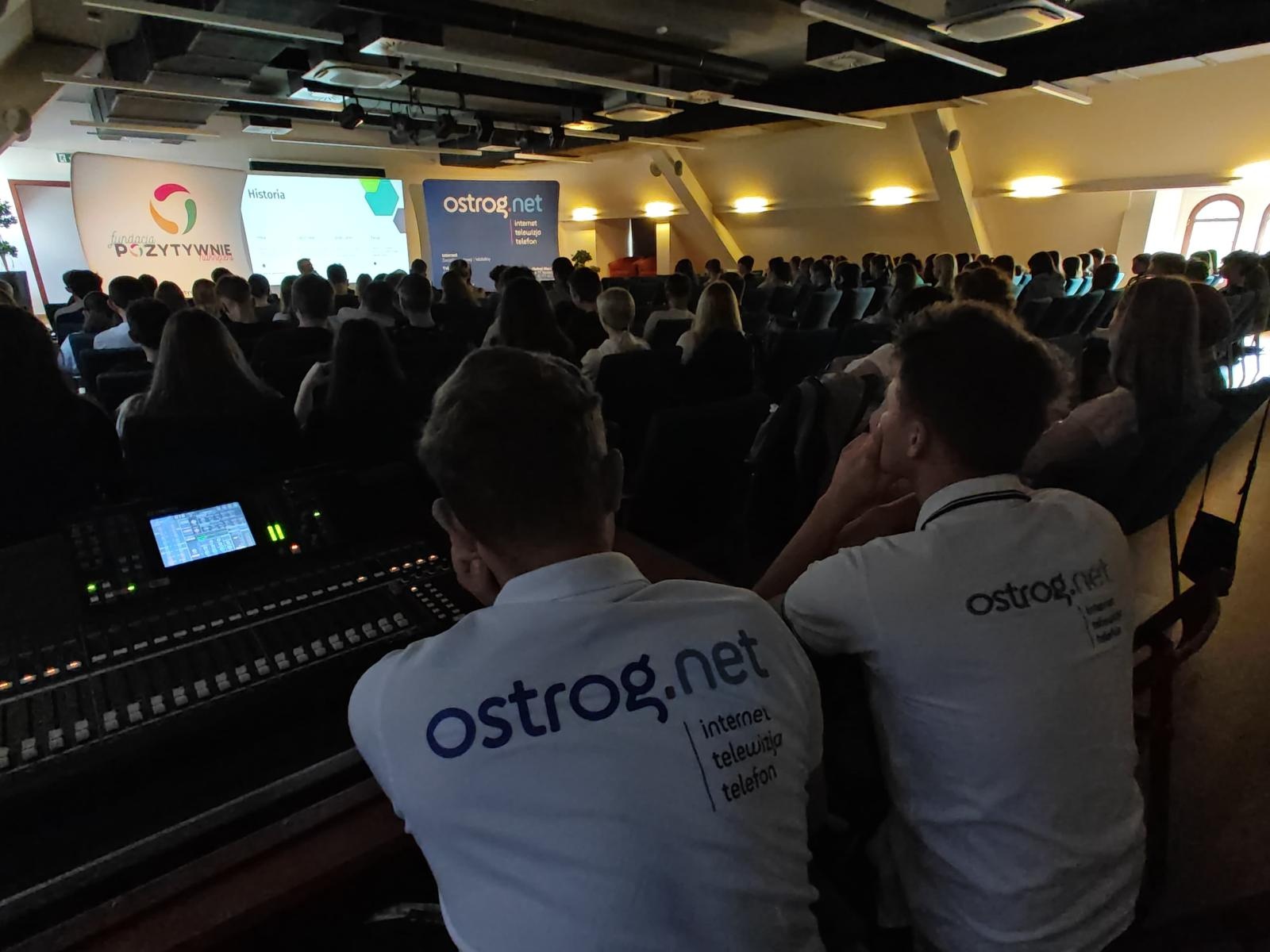 Zdjęcie w galerii na portalu naszraciborz.pl: 1300 uczniów przewinęło się przez zamek. Szkolono ich z cyberbezpieczeństwa wiadomości z regionu