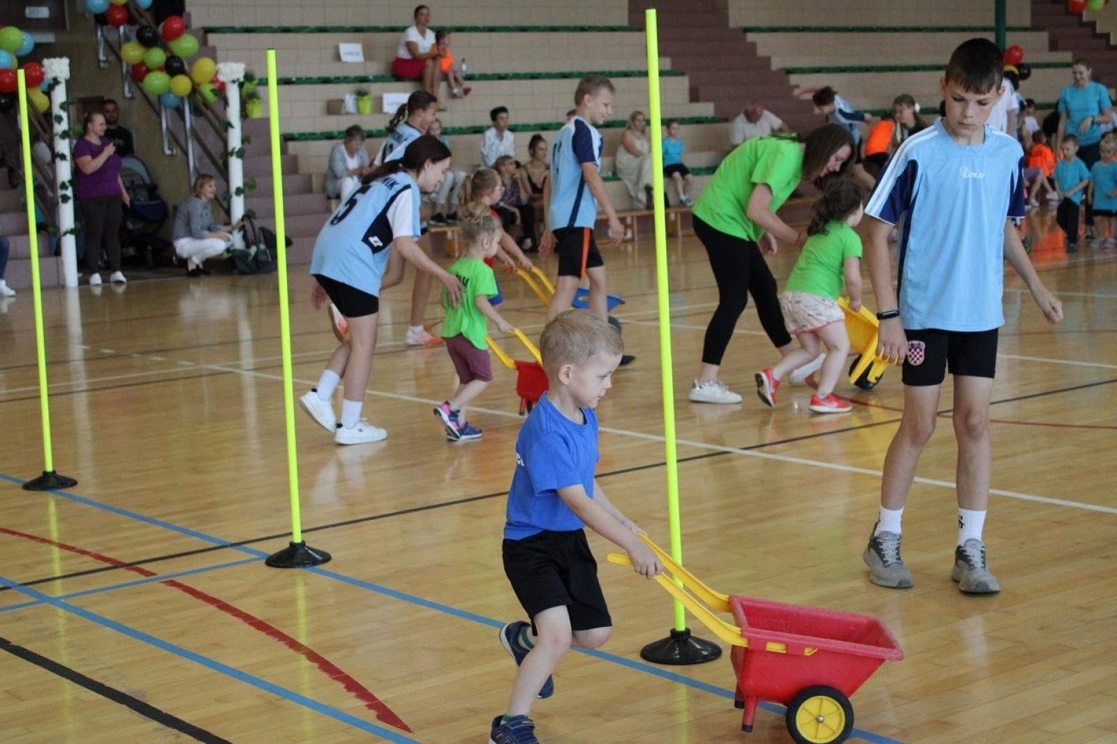 Zdjęcie w galerii na portalu naszraciborz.pl: Rudnicka Spartakiada Przedszkolaków 2024 wiadomości z regionu