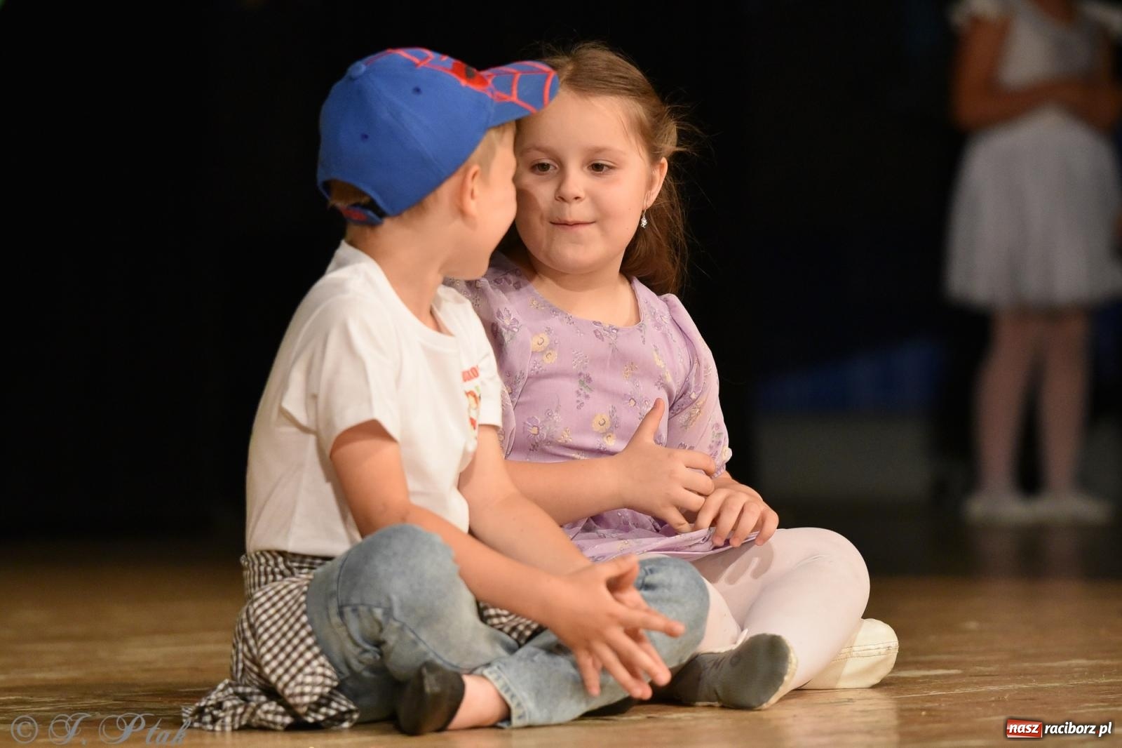 Zdjęcie w galerii na portalu naszraciborz.pl: Królewna Śnieżka na 50. urodziny Przedszkola nr 11 wiadomości z regionu