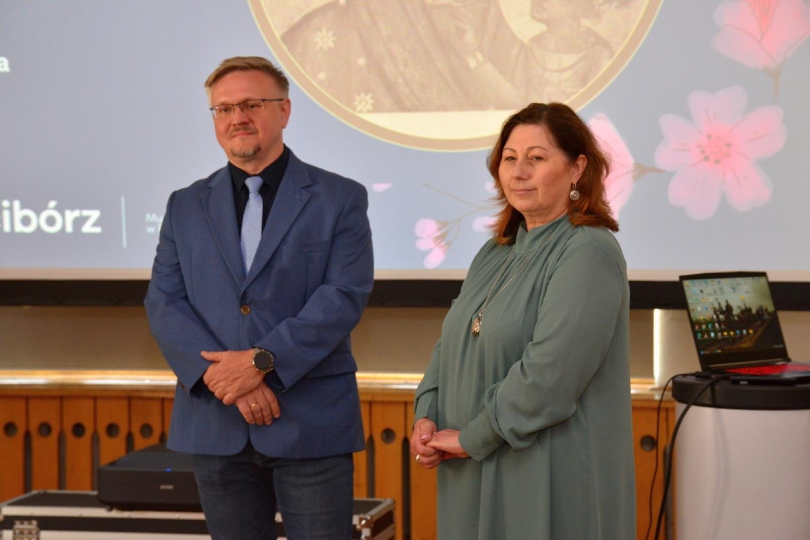 Zdjęcie w galerii na portalu naszraciborz.pl: Maryjne akcenty w raciborskim Muzeum wiadomości z regionu