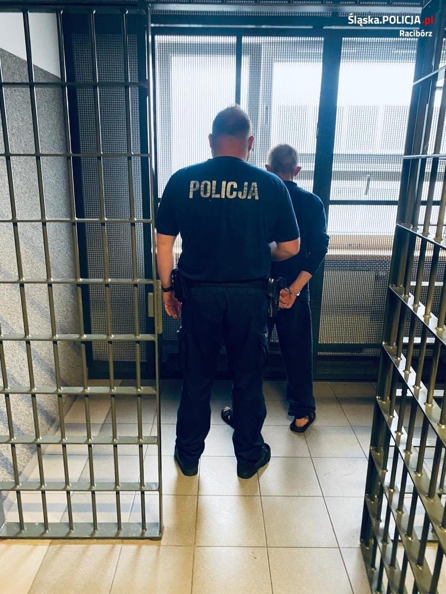 Zdjęcie w galerii na portalu naszraciborz.pl: Zabójstwo w Raciborzu. Prokuratura Okręgowa o szczegółach zbrodni przy dawnym Polmosie wiadomości z regionu