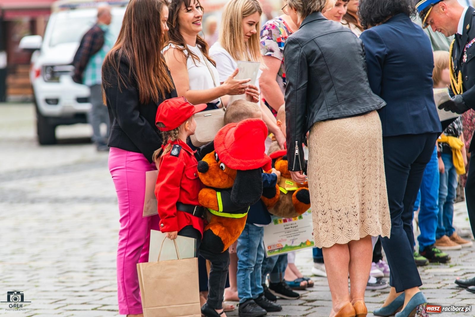 Zdjęcie w galerii na portalu naszraciborz.pl: Strażackie święto na raciborskim Rynku [FOTO i WIDEO] wiadomości z regionu
