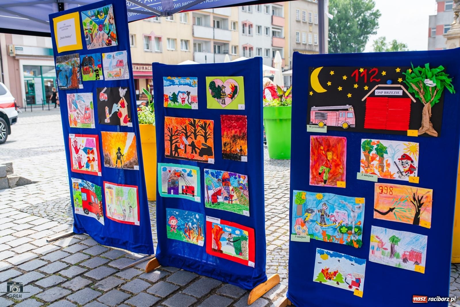 Zdjęcie w galerii na portalu naszraciborz.pl: Strażackie święto na raciborskim Rynku [FOTO i WIDEO] wiadomości z regionu