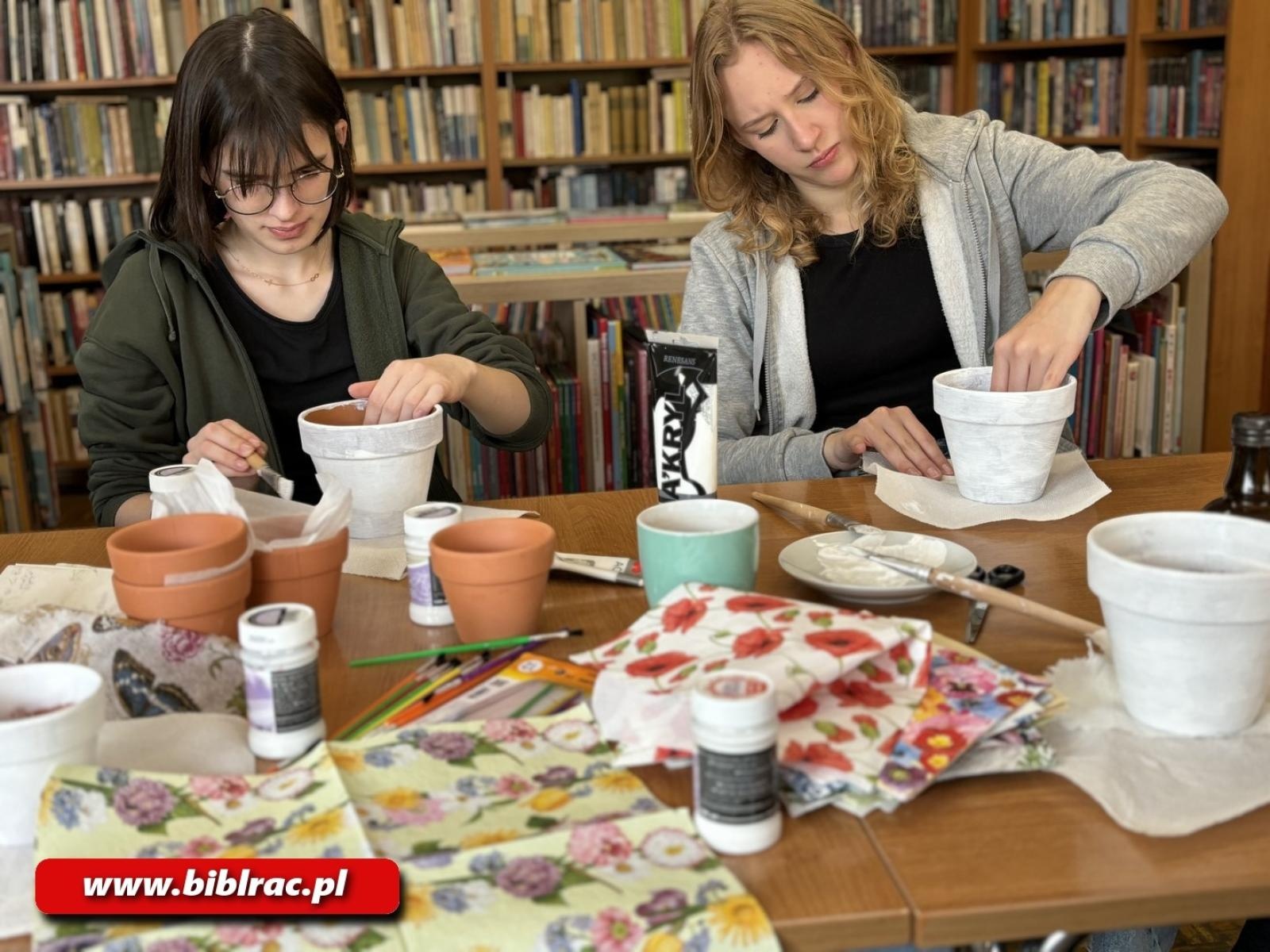Zdjęcie w galerii na portalu naszraciborz.pl: Kreatywna biblioteka w Ocicach wiadomości z regionu
