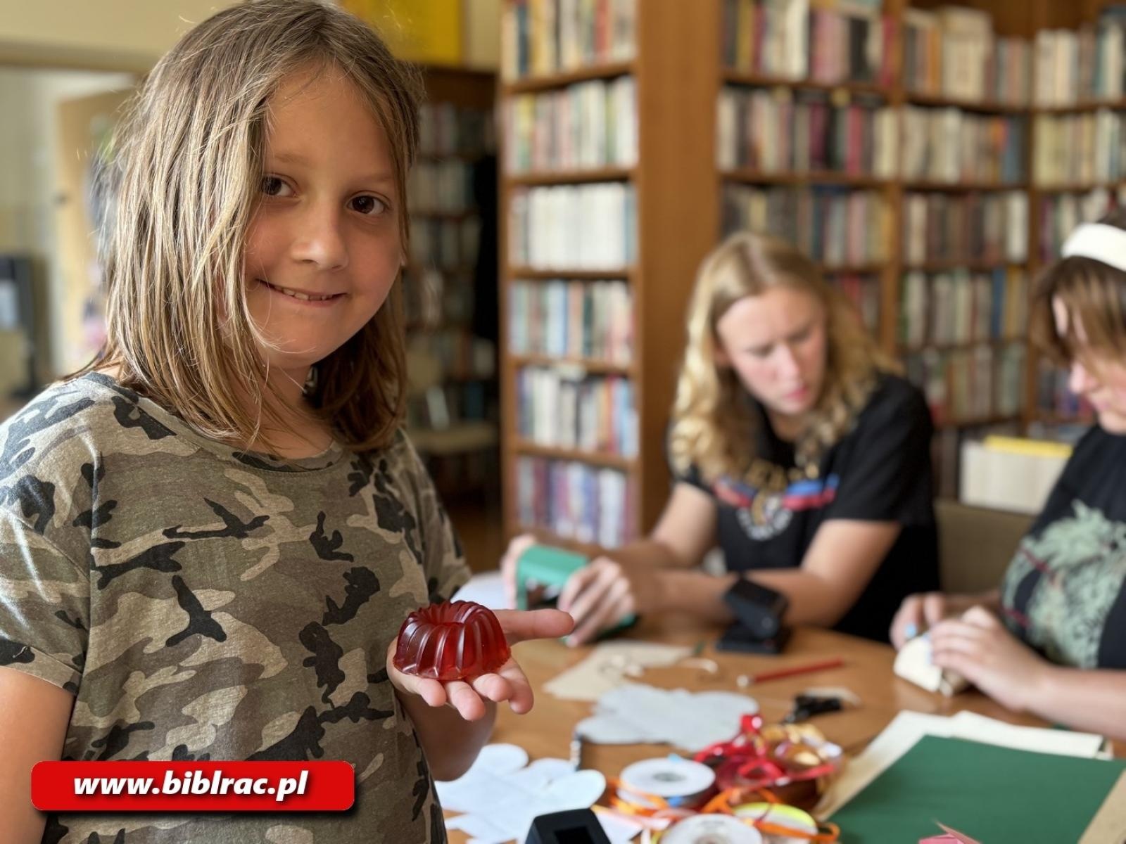 Zdjęcie w galerii na portalu naszraciborz.pl: Kreatywna biblioteka w Ocicach wiadomości z regionu