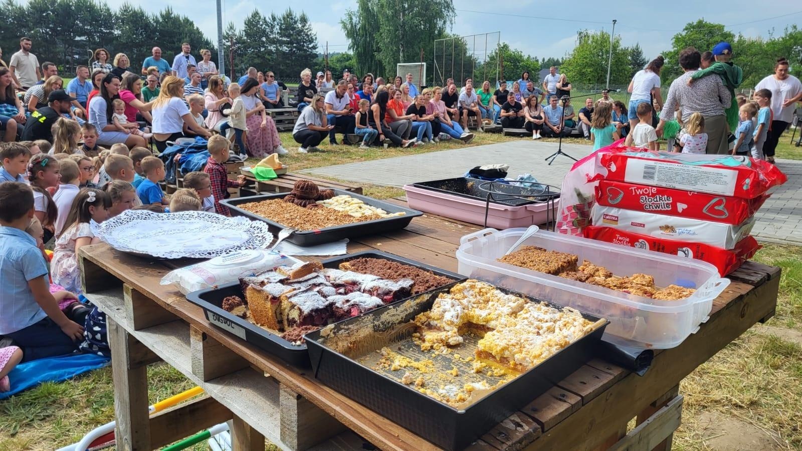 Zdjęcie w galerii na portalu naszraciborz.pl: Przedszkolny piknik w Brzozowym Gaju wiadomości z regionu