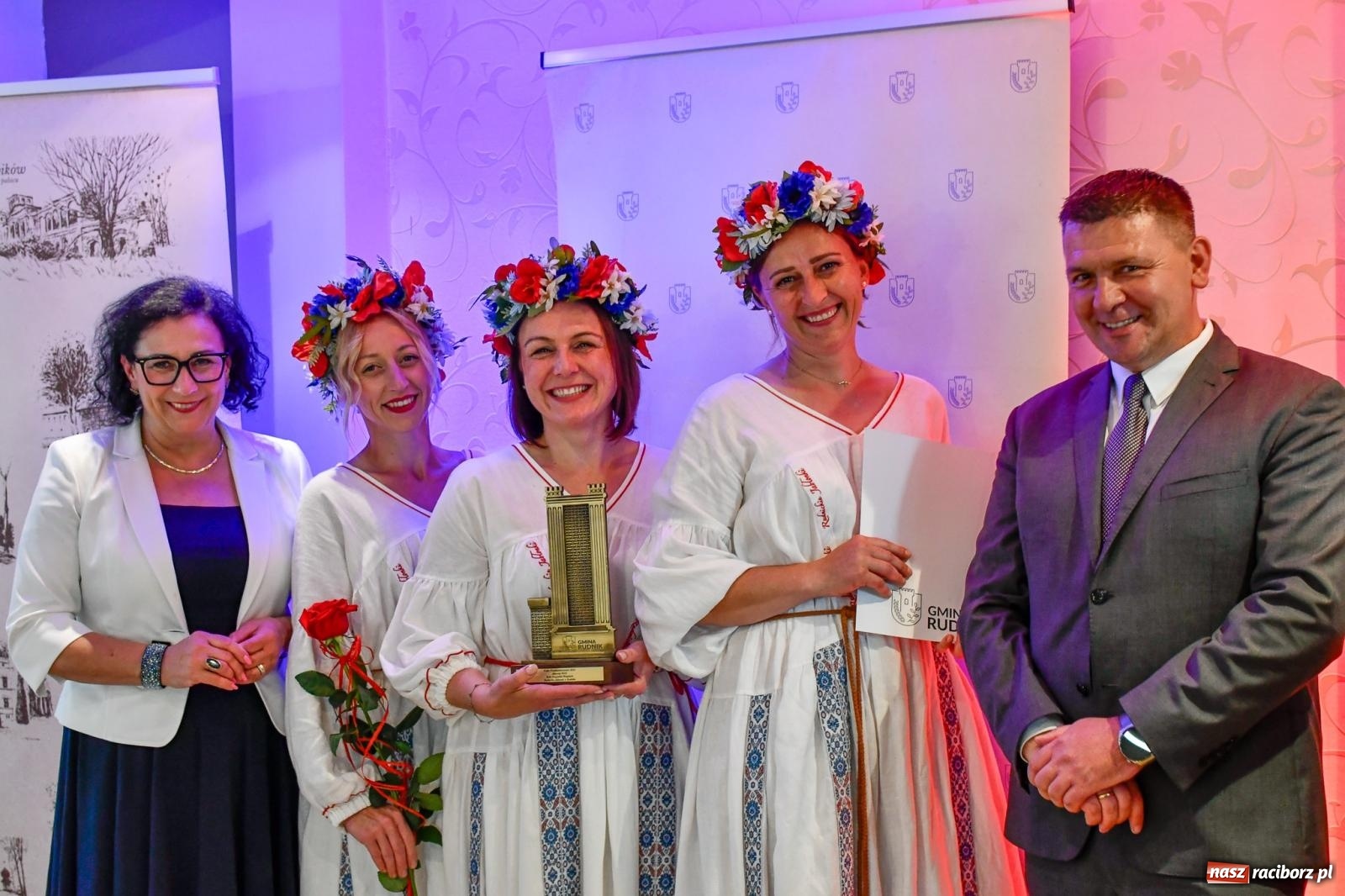 Zdjęcie w galerii na portalu naszraciborz.pl: Wręczono FIALE przedsiębiorczości gminy Rudnik [FOTO i WIDEO] wiadomości z regionu