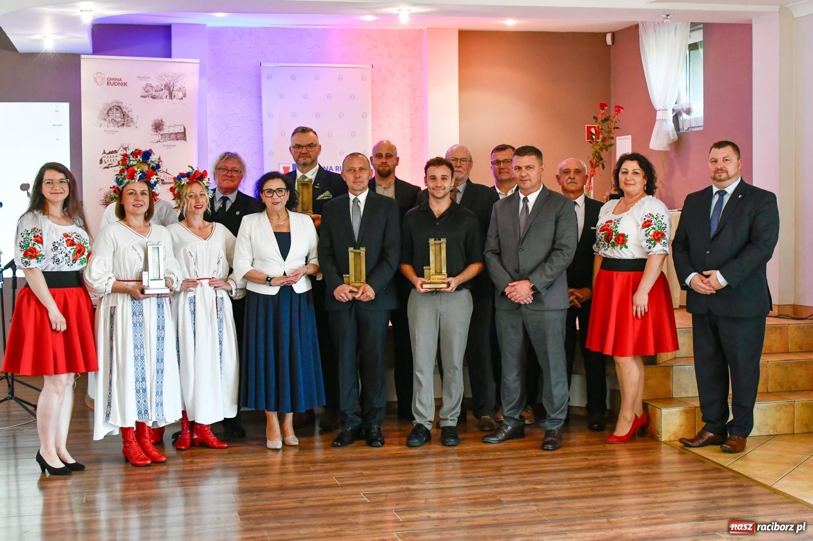 Zdjęcie w galerii na portalu naszraciborz.pl: Wręczono FIALE przedsiębiorczości gminy Rudnik [FOTO i WIDEO] wiadomości z regionu