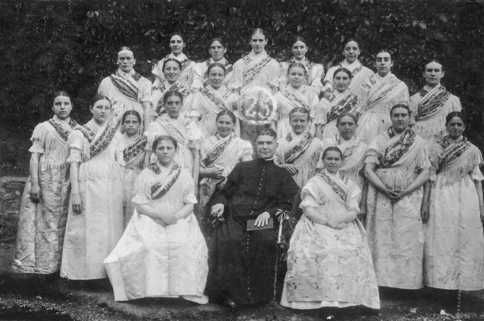 Zdjęcie w galerii na portalu naszraciborz.pl: Carl Ulitzka powinien wrócić do domu! Inicjatywa uhonorowania prałata Carla Ulitzki w Raciborzu wiadomości z regionu