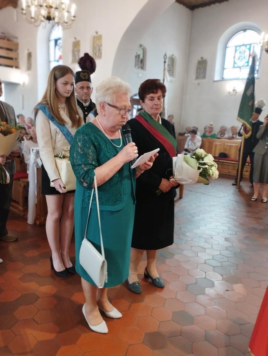 Zdjęcie w galerii na portalu naszraciborz.pl: 30-lecie kapłaństwa raszczyckiego proboszcza wiadomości z regionu