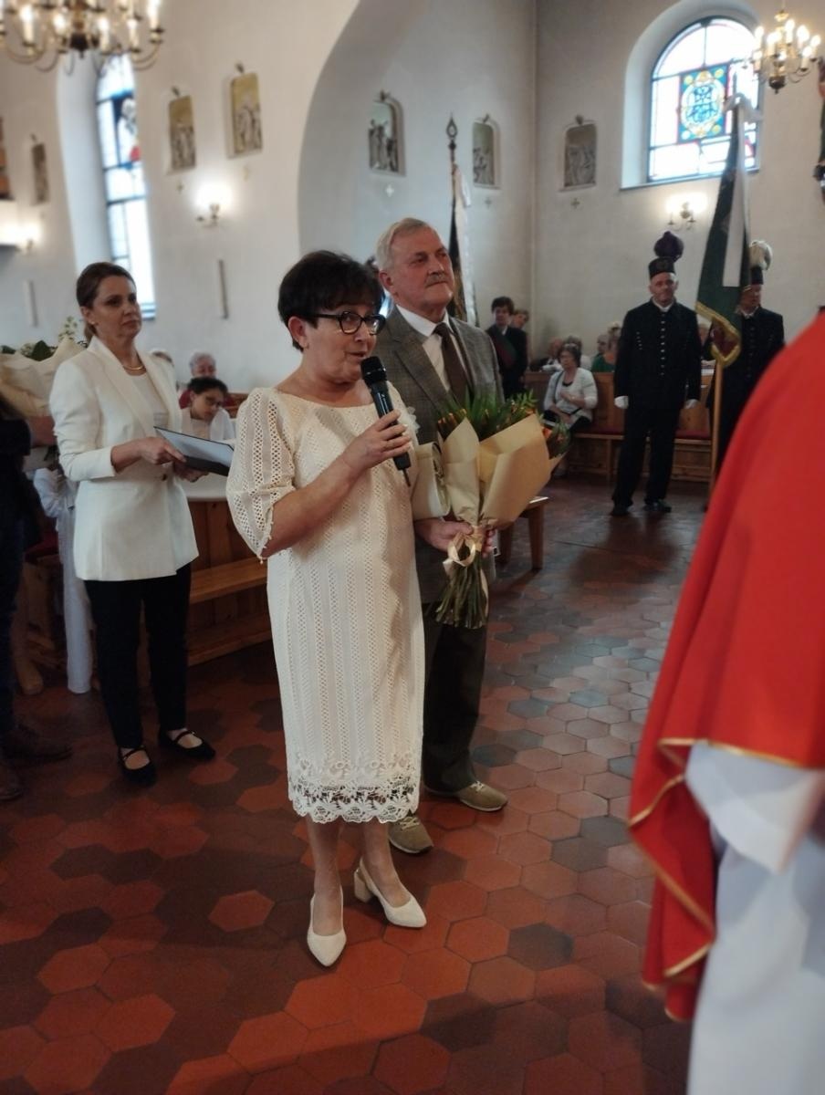 Zdjęcie w galerii na portalu naszraciborz.pl: 30-lecie kapłaństwa raszczyckiego proboszcza wiadomości z regionu