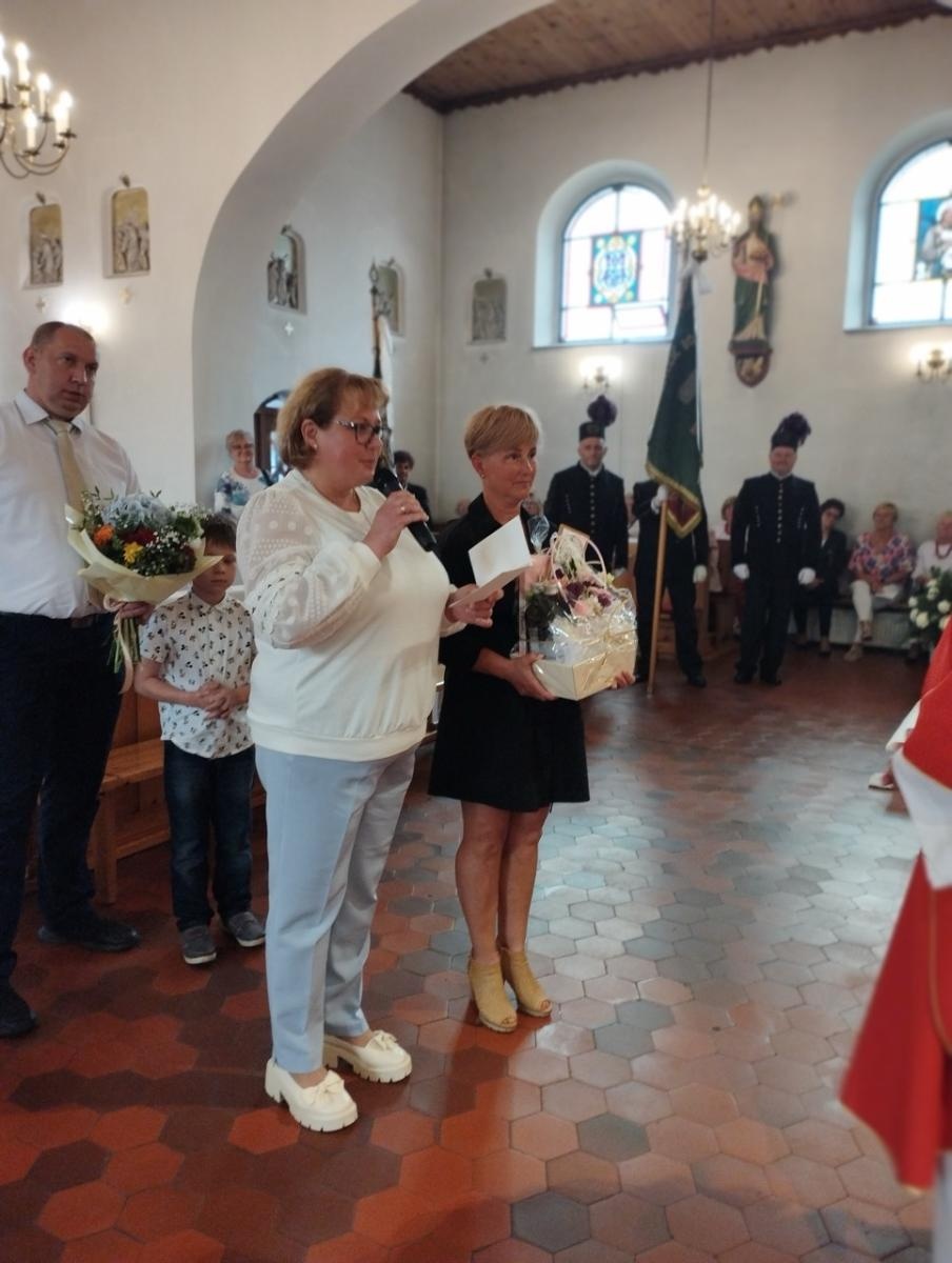 Zdjęcie w galerii na portalu naszraciborz.pl: 30-lecie kapłaństwa raszczyckiego proboszcza wiadomości z regionu