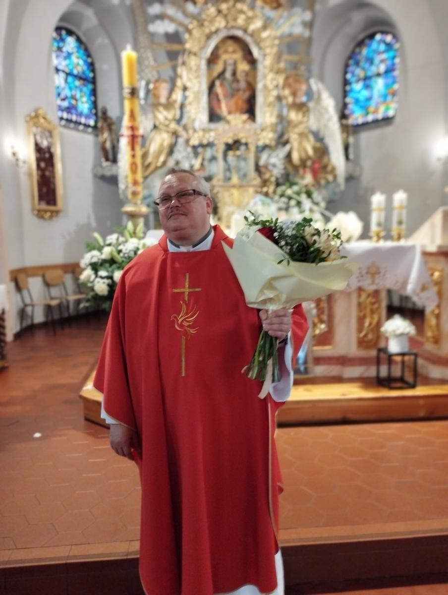 Zdjęcie w galerii na portalu naszraciborz.pl: 30-lecie kapłaństwa raszczyckiego proboszcza wiadomości z regionu