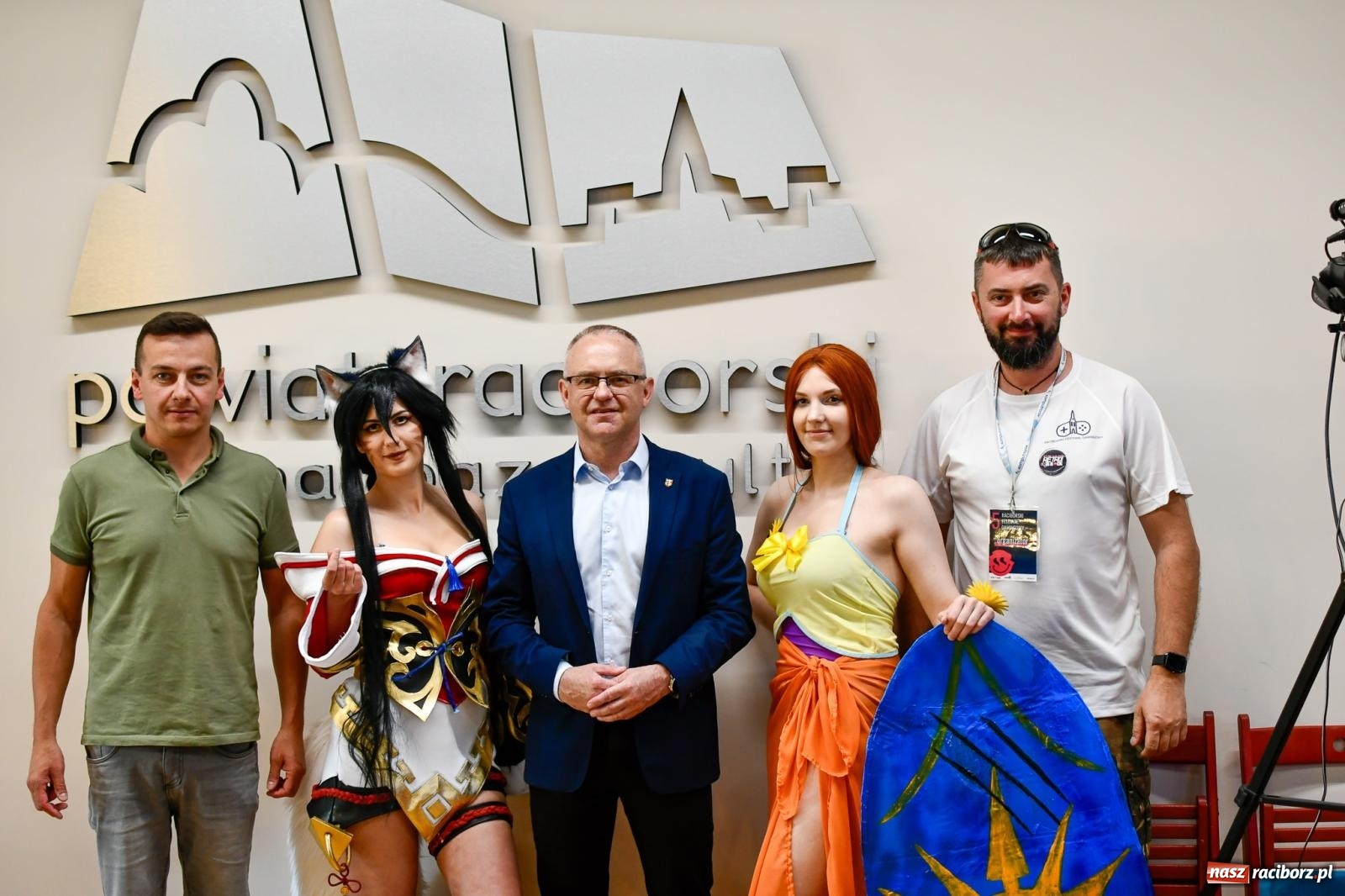 Zdjęcie w galerii na portalu naszraciborz.pl: @ZAMEK. W dawnej siedzibie Piastów trwa festiwal gamingowy wiadomości z regionu