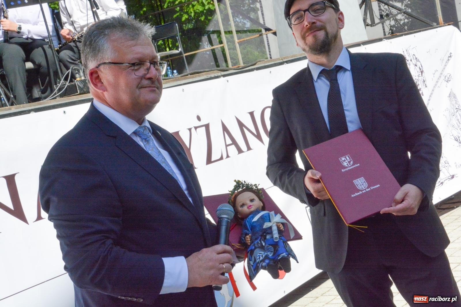 Zdjęcie w galerii na portalu naszraciborz.pl: Międzynarodowe spotkanie z wirtuozami w tle wiadomości z regionu