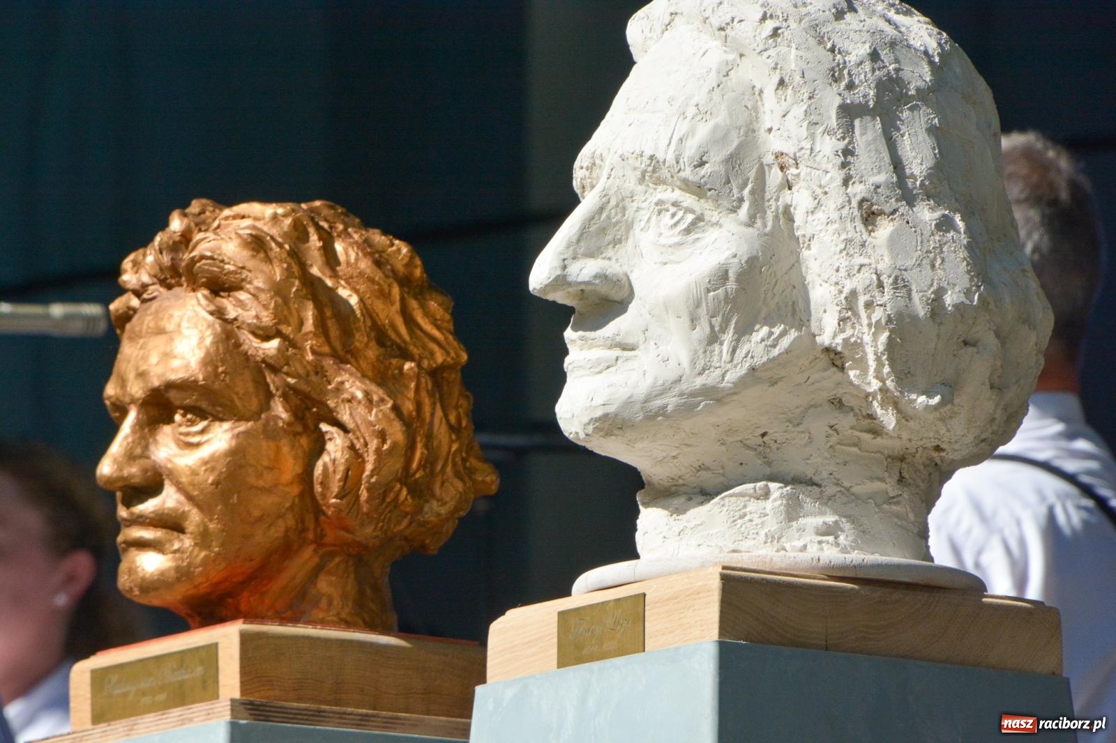 Zdjęcie w galerii na portalu naszraciborz.pl: Międzynarodowe spotkanie z wirtuozami w tle wiadomości z regionu