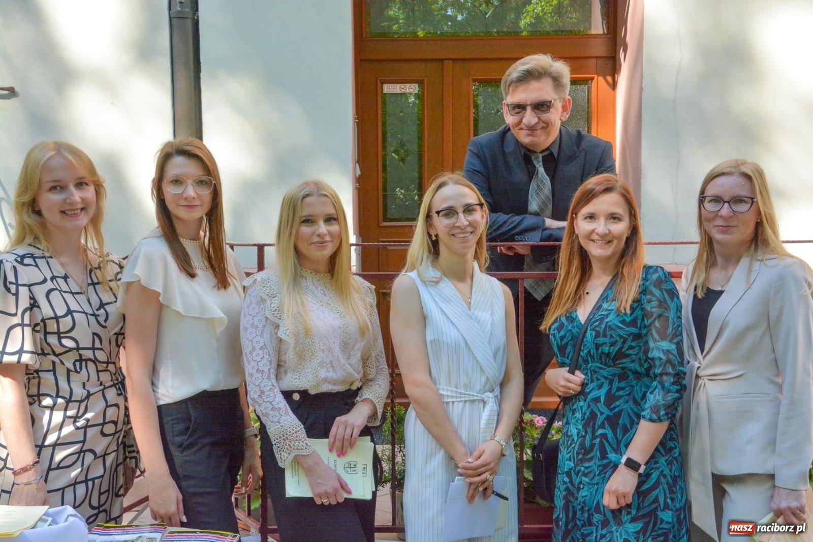 Zdjęcie w galerii na portalu naszraciborz.pl: Międzynarodowe spotkanie z wirtuozami w tle wiadomości z regionu