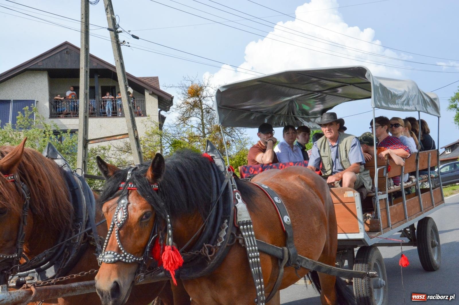 Zdjęcie w galerii na portalu naszraciborz.pl: Kobylskie błaganie i dziękczynienie na św. Urbana [FOTO i WIDEO] wiadomości z regionu