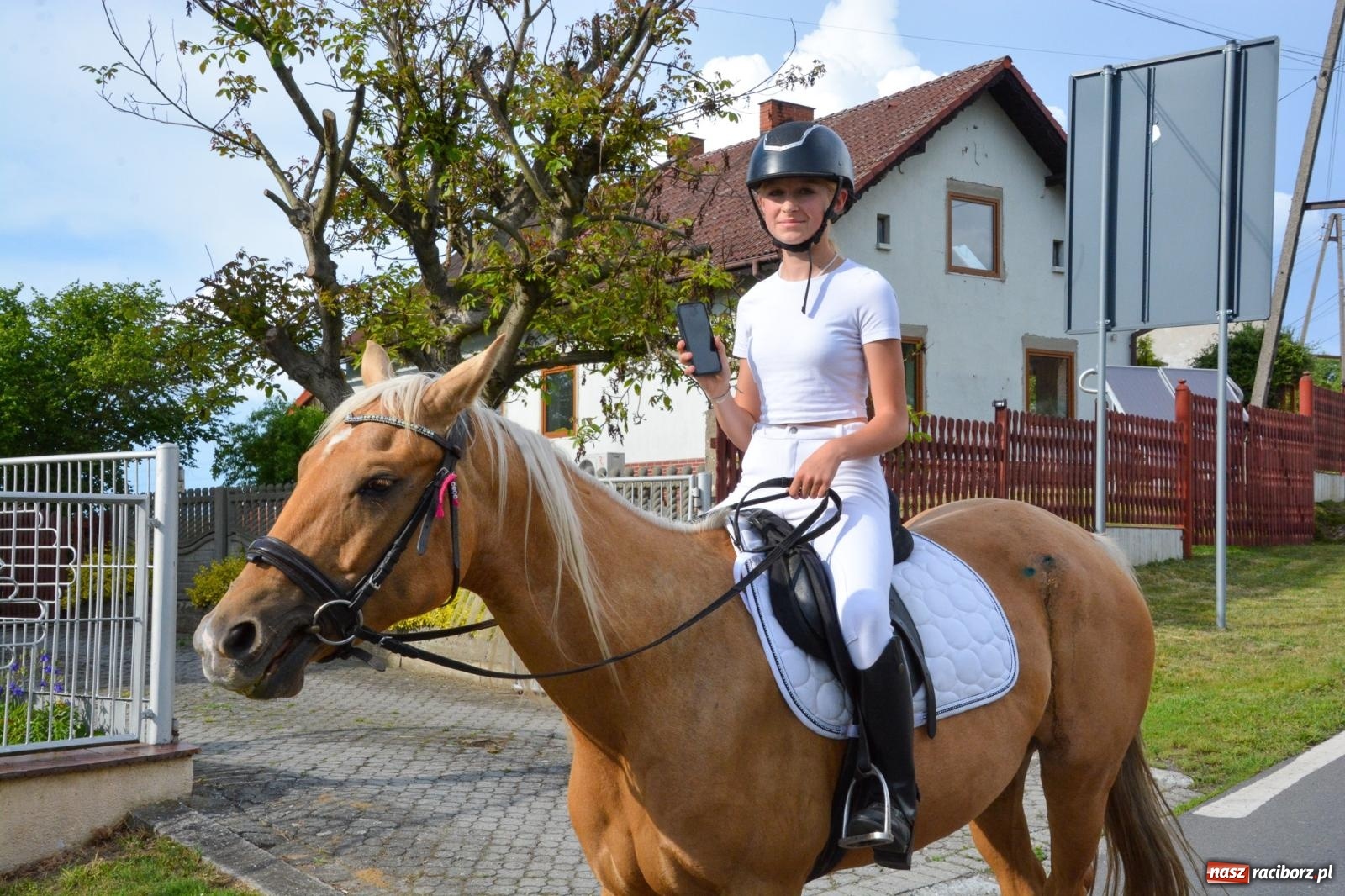 Zdjęcie w galerii na portalu naszraciborz.pl: Kobylskie błaganie i dziękczynienie na św. Urbana [FOTO i WIDEO] wiadomości z regionu