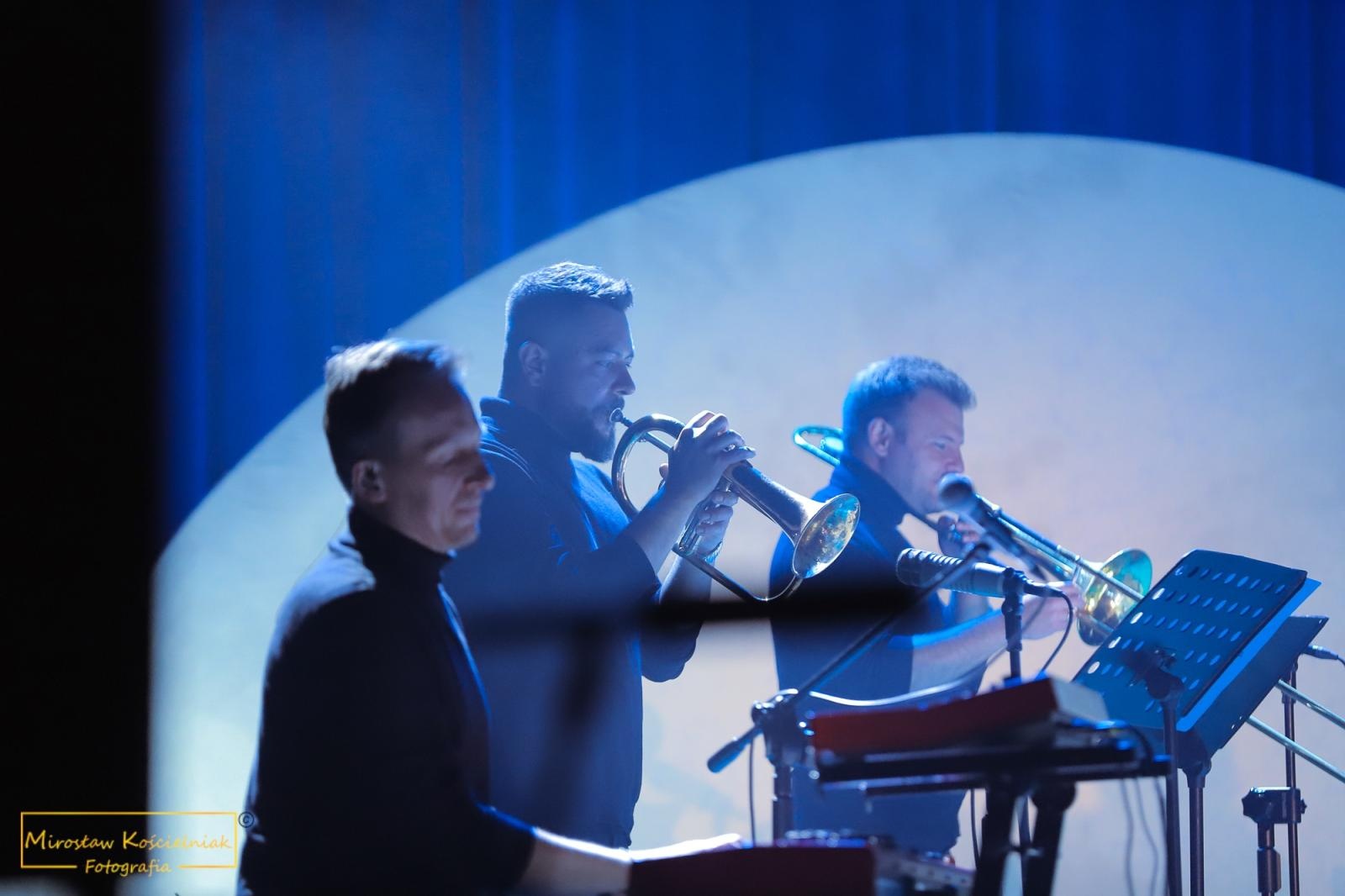 Zdjęcie w galerii na portalu naszraciborz.pl: Śnienie. Magiczny koncert Anity Lipnickiej w RCK [FOTO i WIDEO] wiadomości z regionu