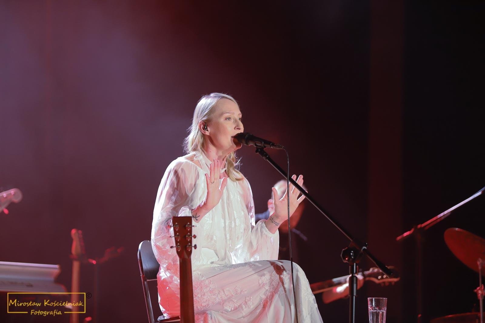 Zdjęcie w galerii na portalu naszraciborz.pl: Śnienie. Magiczny koncert Anity Lipnickiej w RCK [FOTO i WIDEO] wiadomości z regionu