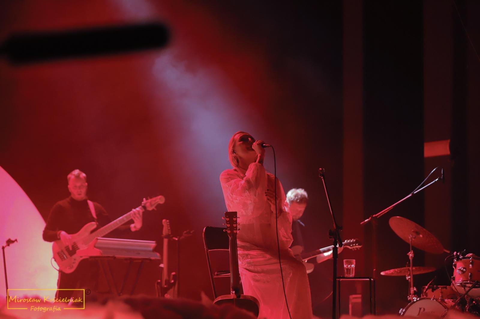 Zdjęcie w galerii na portalu naszraciborz.pl: Śnienie. Magiczny koncert Anity Lipnickiej w RCK [FOTO i WIDEO] wiadomości z regionu