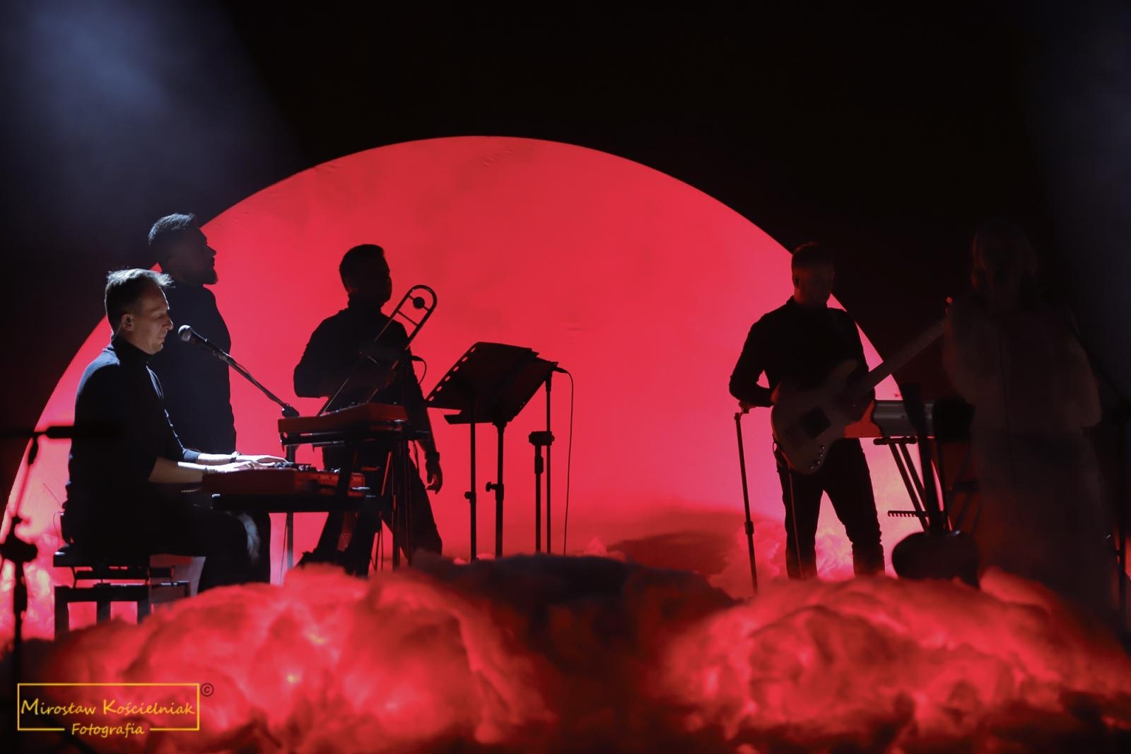 Zdjęcie w galerii na portalu naszraciborz.pl: Śnienie. Magiczny koncert Anity Lipnickiej w RCK [FOTO i WIDEO] wiadomości z regionu