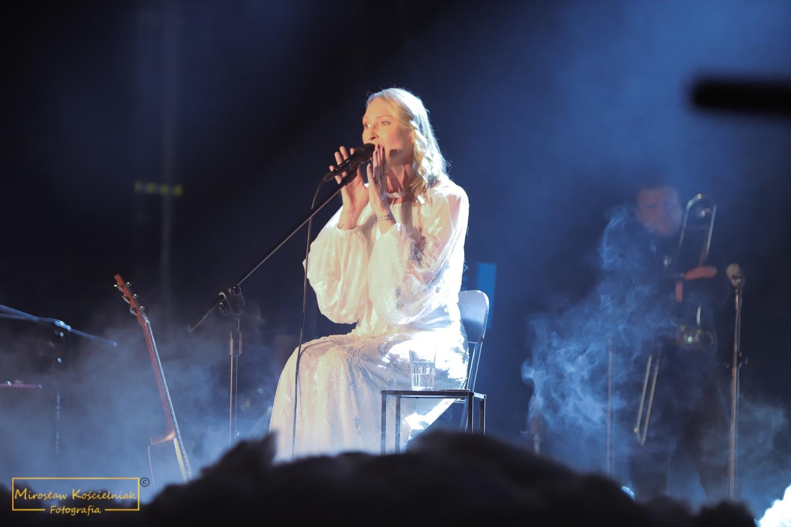 Zdjęcie w galerii na portalu naszraciborz.pl: Śnienie. Magiczny koncert Anity Lipnickiej w RCK [FOTO i WIDEO] wiadomości z regionu