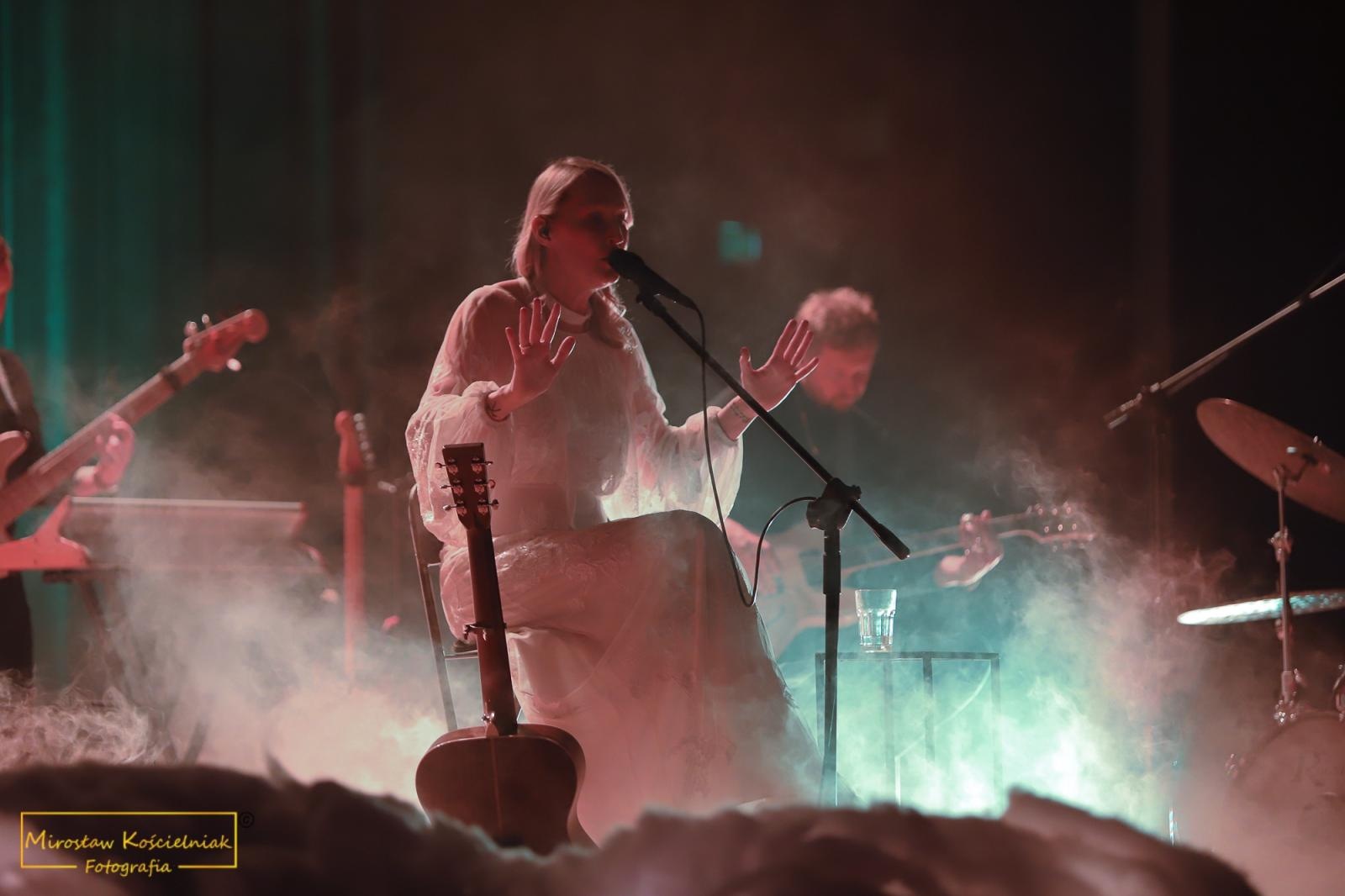 Zdjęcie w galerii na portalu naszraciborz.pl: Śnienie. Magiczny koncert Anity Lipnickiej w RCK [FOTO i WIDEO] wiadomości z regionu