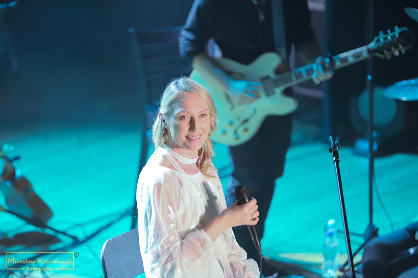 Zdjęcie w galerii na portalu naszraciborz.pl: Śnienie. Magiczny koncert Anity Lipnickiej w RCK [FOTO i WIDEO] wiadomości z regionu