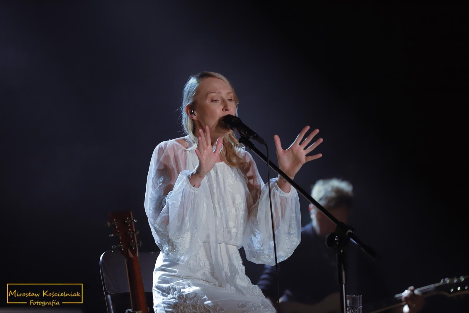 Zdjęcie w galerii na portalu naszraciborz.pl: Śnienie. Magiczny koncert Anity Lipnickiej w RCK [FOTO i WIDEO] wiadomości z regionu