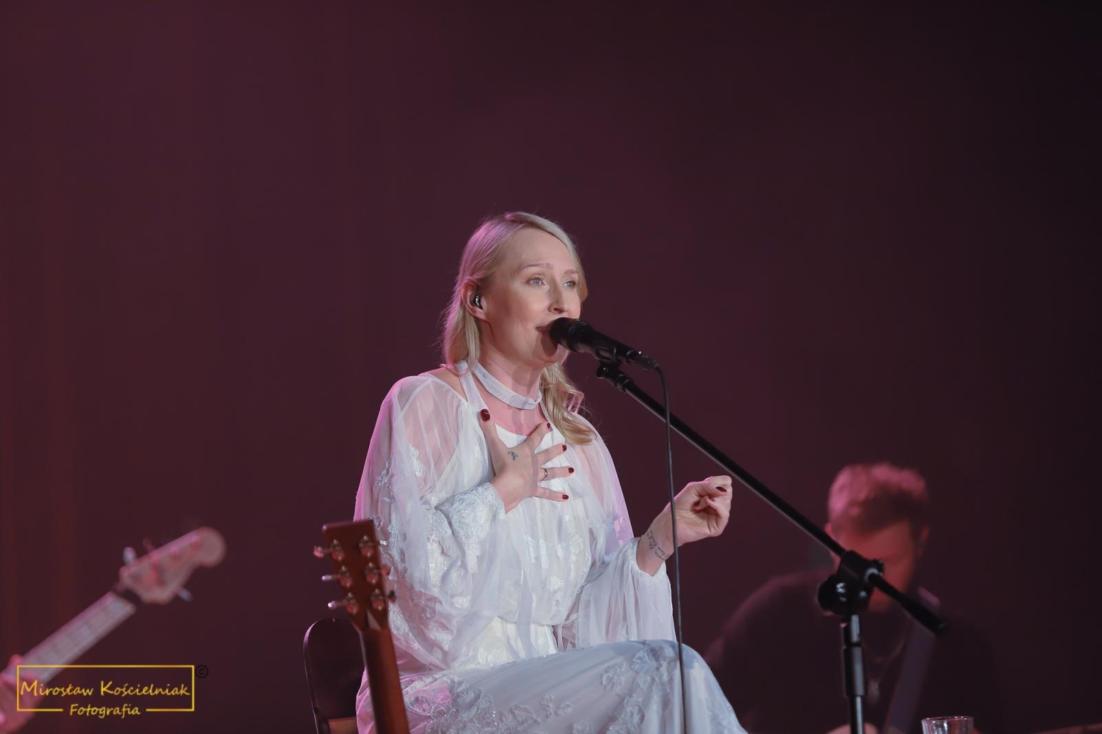 Zdjęcie w galerii na portalu naszraciborz.pl: Śnienie. Magiczny koncert Anity Lipnickiej w RCK [FOTO i WIDEO] wiadomości z regionu