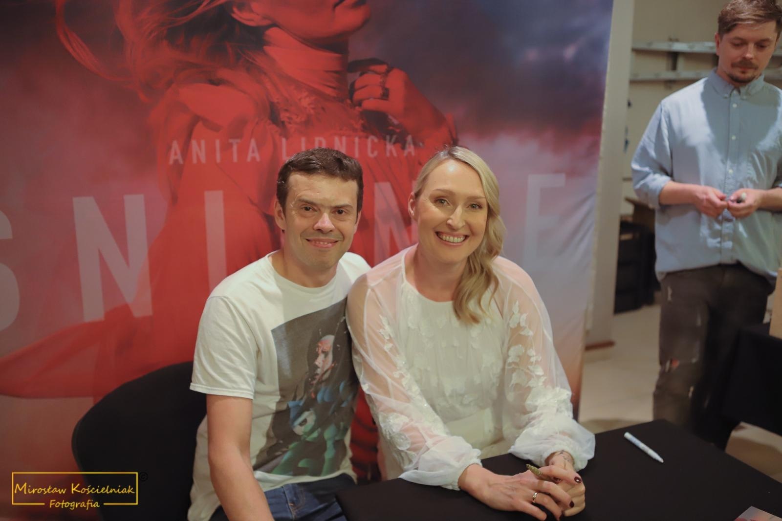 Zdjęcie w galerii na portalu naszraciborz.pl: Śnienie. Magiczny koncert Anity Lipnickiej w RCK [FOTO i WIDEO] wiadomości z regionu