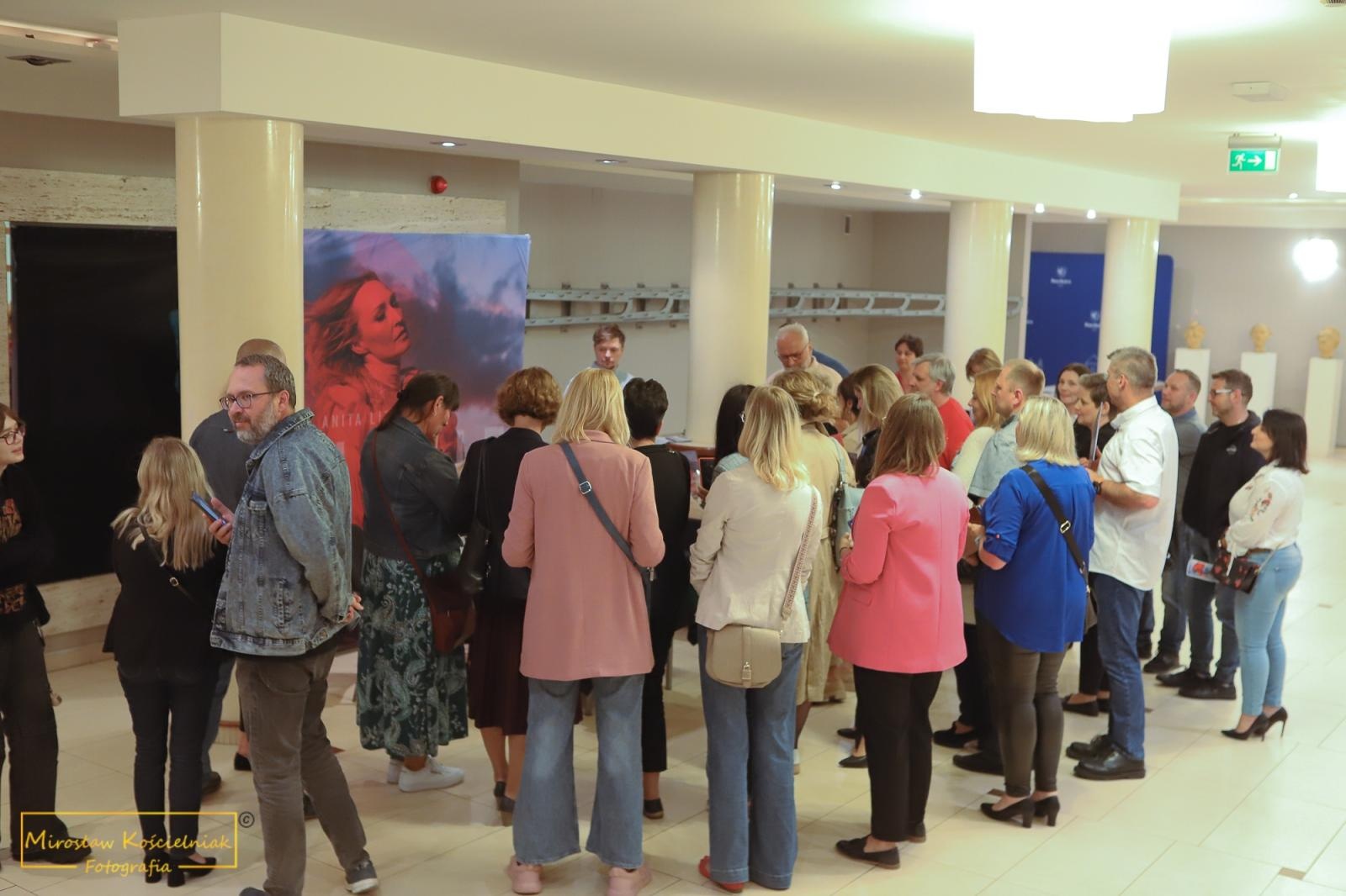 Zdjęcie w galerii na portalu naszraciborz.pl: Śnienie. Magiczny koncert Anity Lipnickiej w RCK [FOTO i WIDEO] wiadomości z regionu