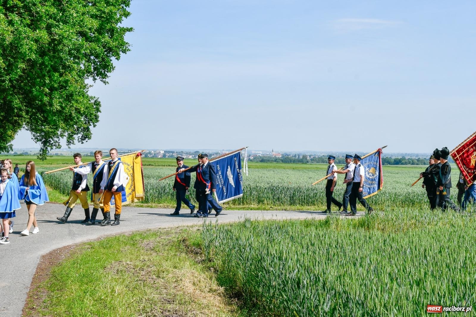 Zdjęcie w galerii na portalu naszraciborz.pl: Odpust na Urbanku w Tworkowie [FOTO i WIDEO] wiadomości z regionu