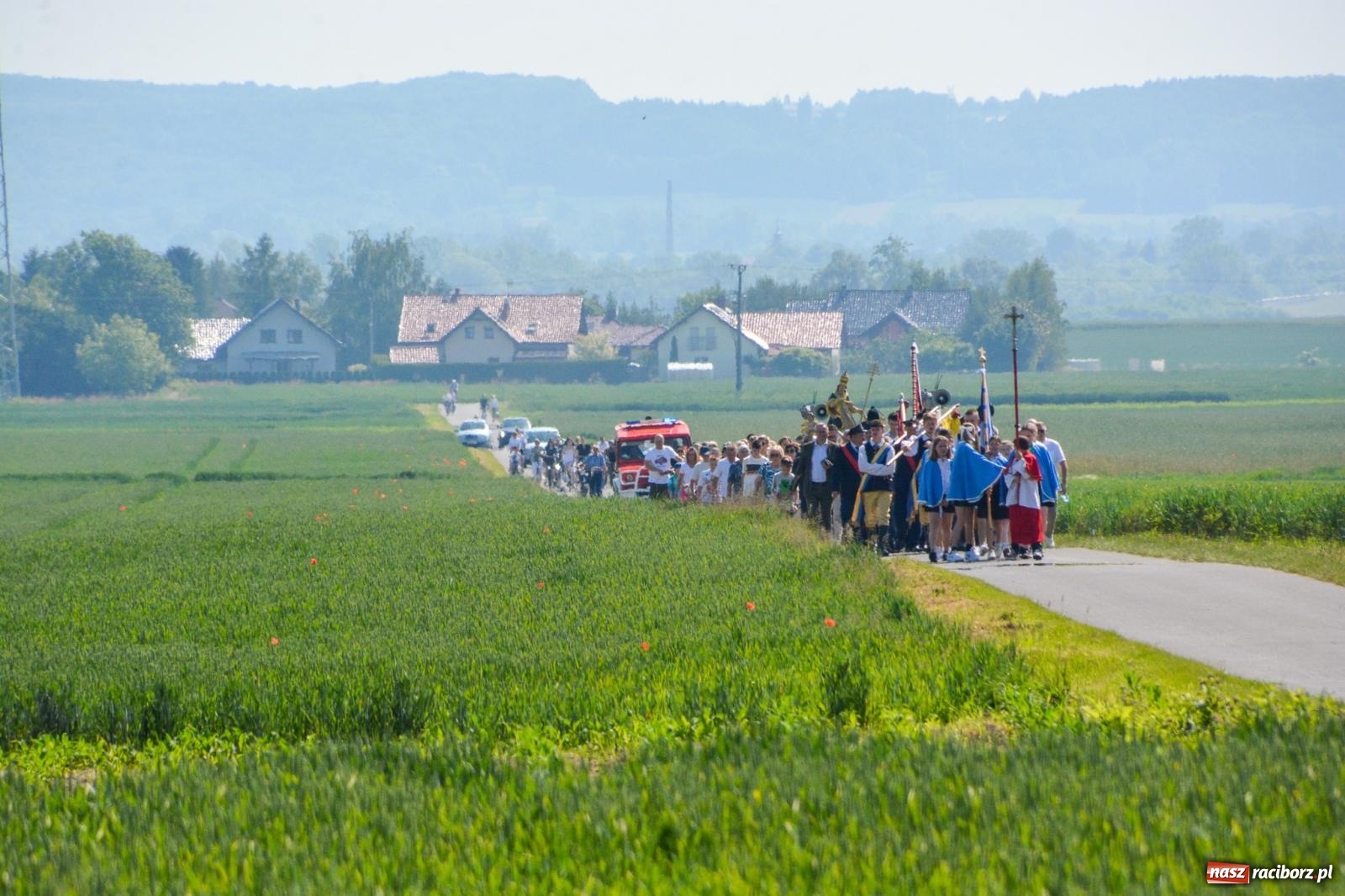 Zdjęcie w galerii na portalu naszraciborz.pl: Odpust na Urbanku w Tworkowie [FOTO i WIDEO] wiadomości z regionu