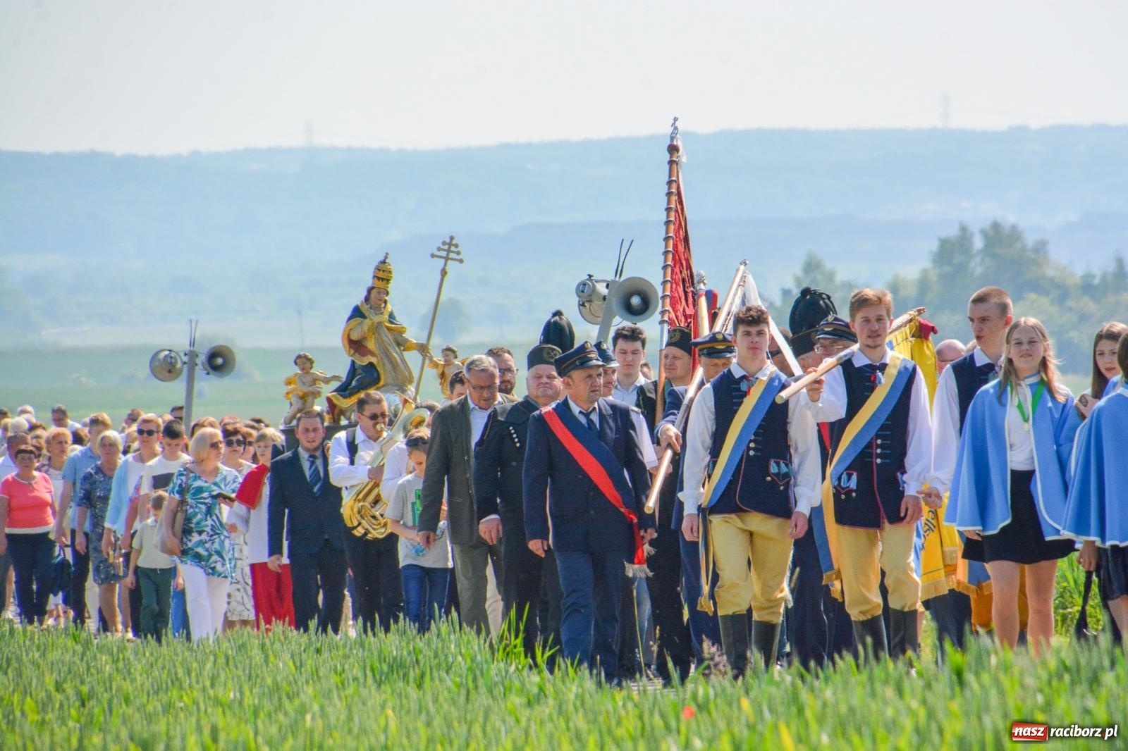 Zdjęcie w galerii na portalu naszraciborz.pl: Odpust na Urbanku w Tworkowie [FOTO i WIDEO] wiadomości z regionu
