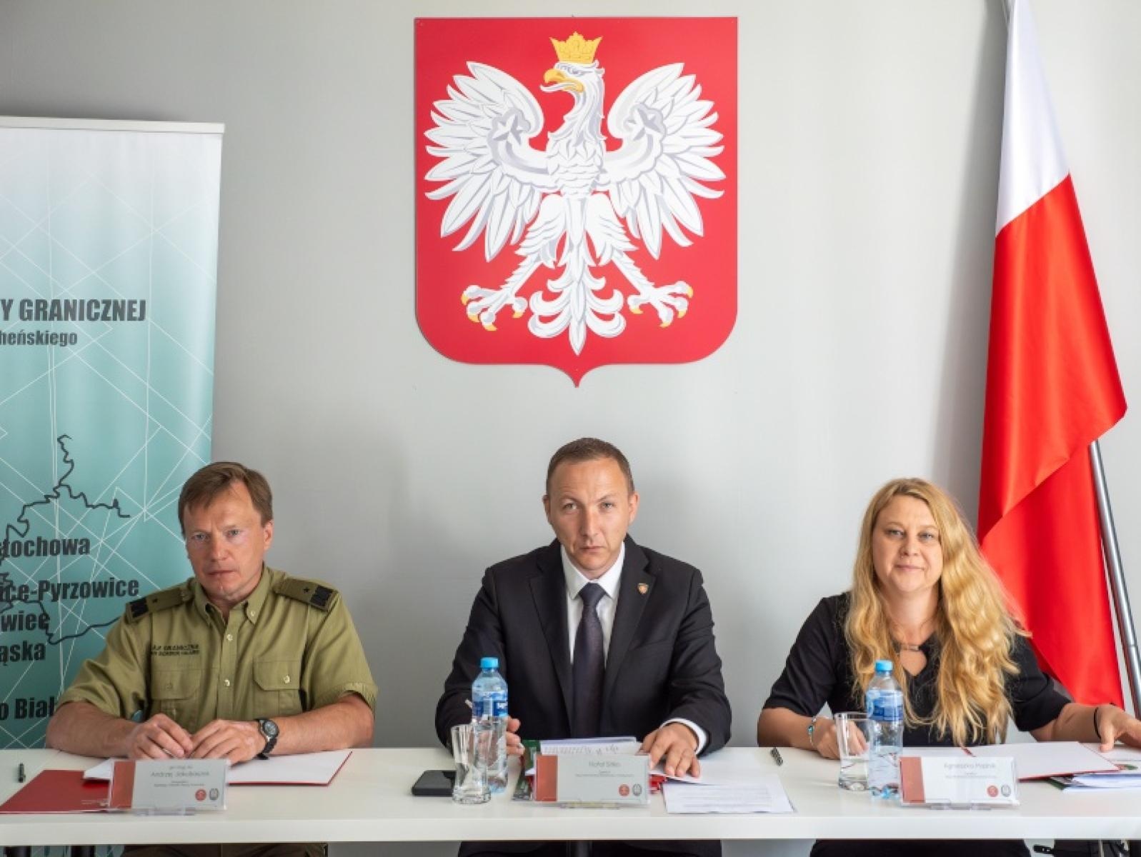 Zdjęcie w galerii na portalu naszraciborz.pl: Śląscy pogranicznicy z Raciborza i śląska skarbówka efektywnie współpracują wiadomości z regionu