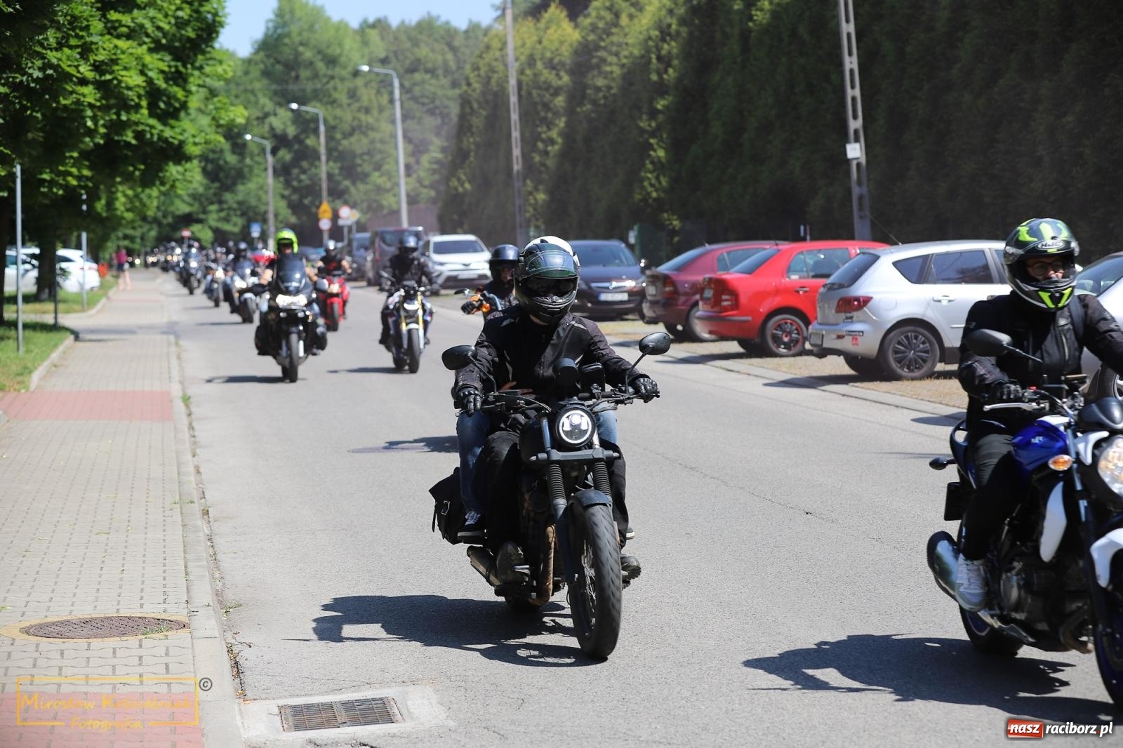 Zdjęcie w galerii na portalu naszraciborz.pl: Wojowie na jednośladach, czyli I Spotkanie Motocyklowe w Raciborskim Grodzie wiadomości z regionu