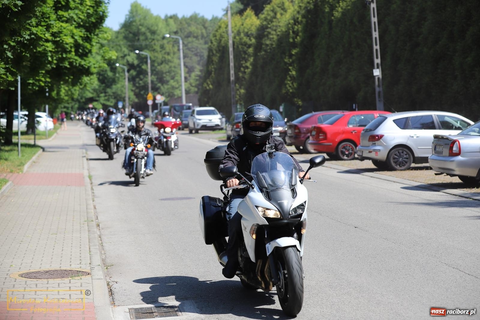 Zdjęcie w galerii na portalu naszraciborz.pl: Wojowie na jednośladach, czyli I Spotkanie Motocyklowe w Raciborskim Grodzie wiadomości z regionu