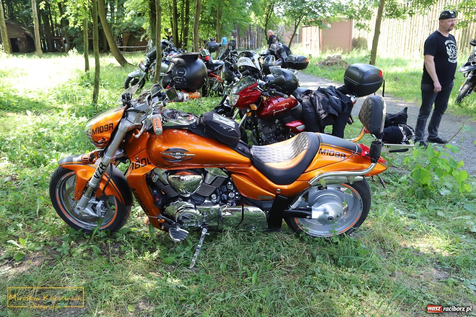 Zdjęcie w galerii na portalu naszraciborz.pl: Wojowie na jednośladach, czyli I Spotkanie Motocyklowe w Raciborskim Grodzie wiadomości z regionu