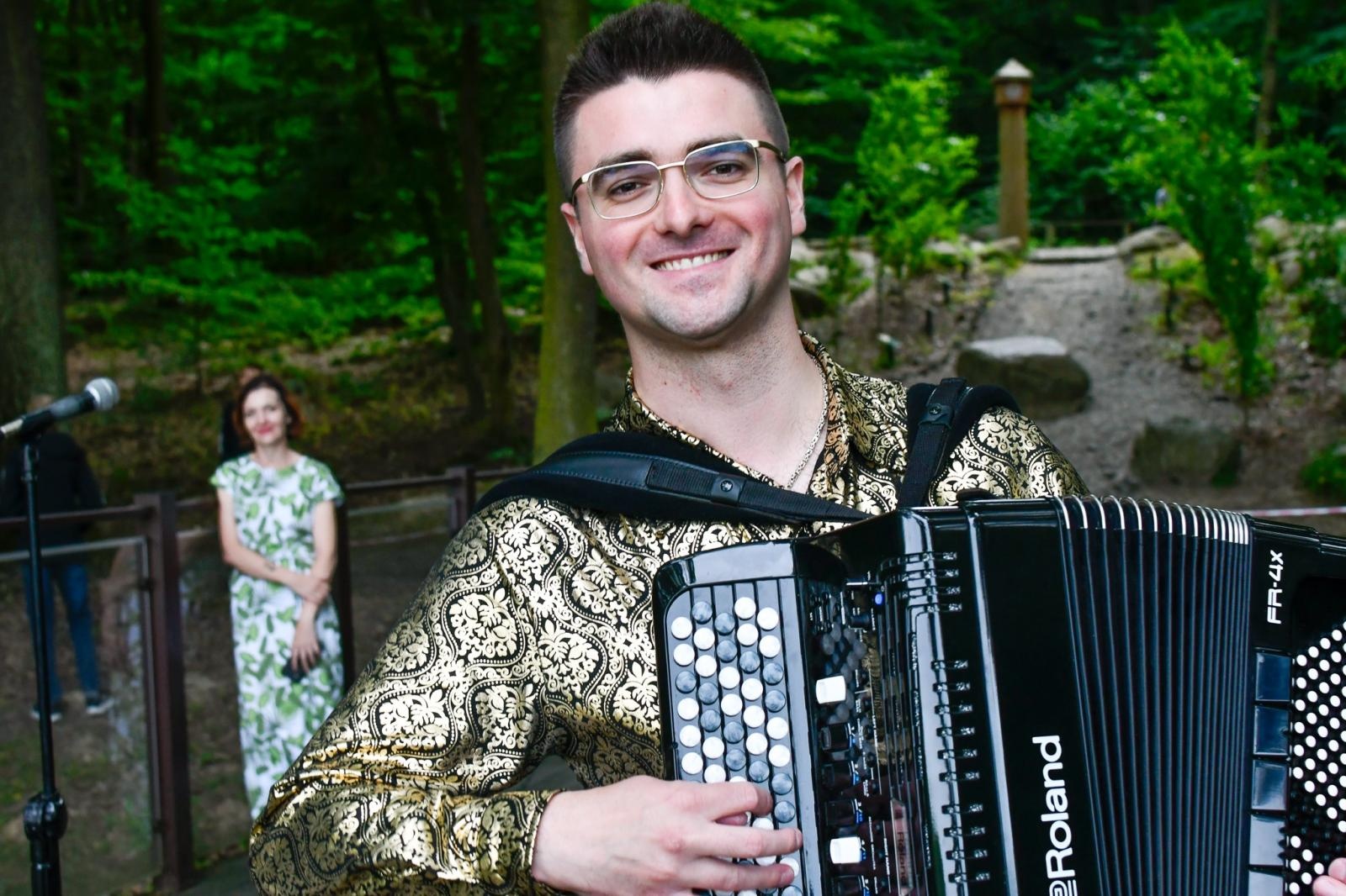 Zdjęcie w galerii na portalu naszraciborz.pl: Arboretum znów wypełniło się muzyką [FOTO i WIDEO] wiadomości z regionu