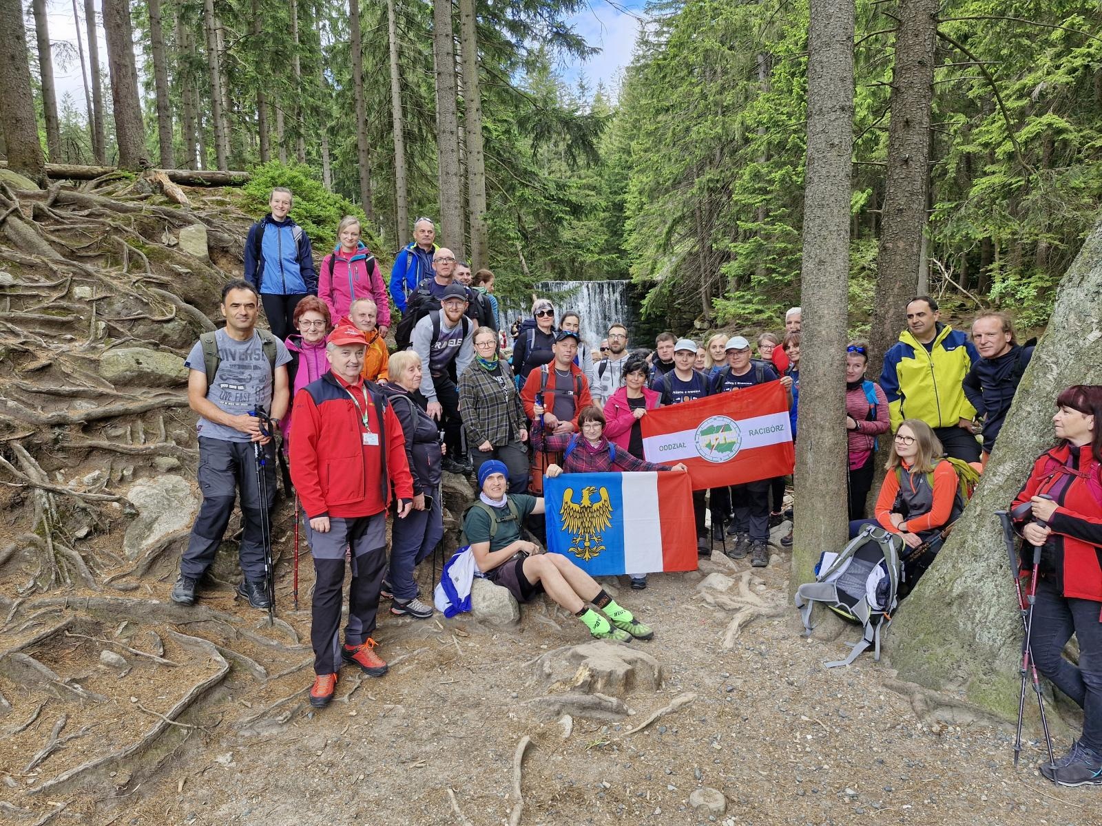 Zdjęcie w galerii na portalu naszraciborz.pl: Raciborska wyprawa na Śnieżkę wiadomości z regionu