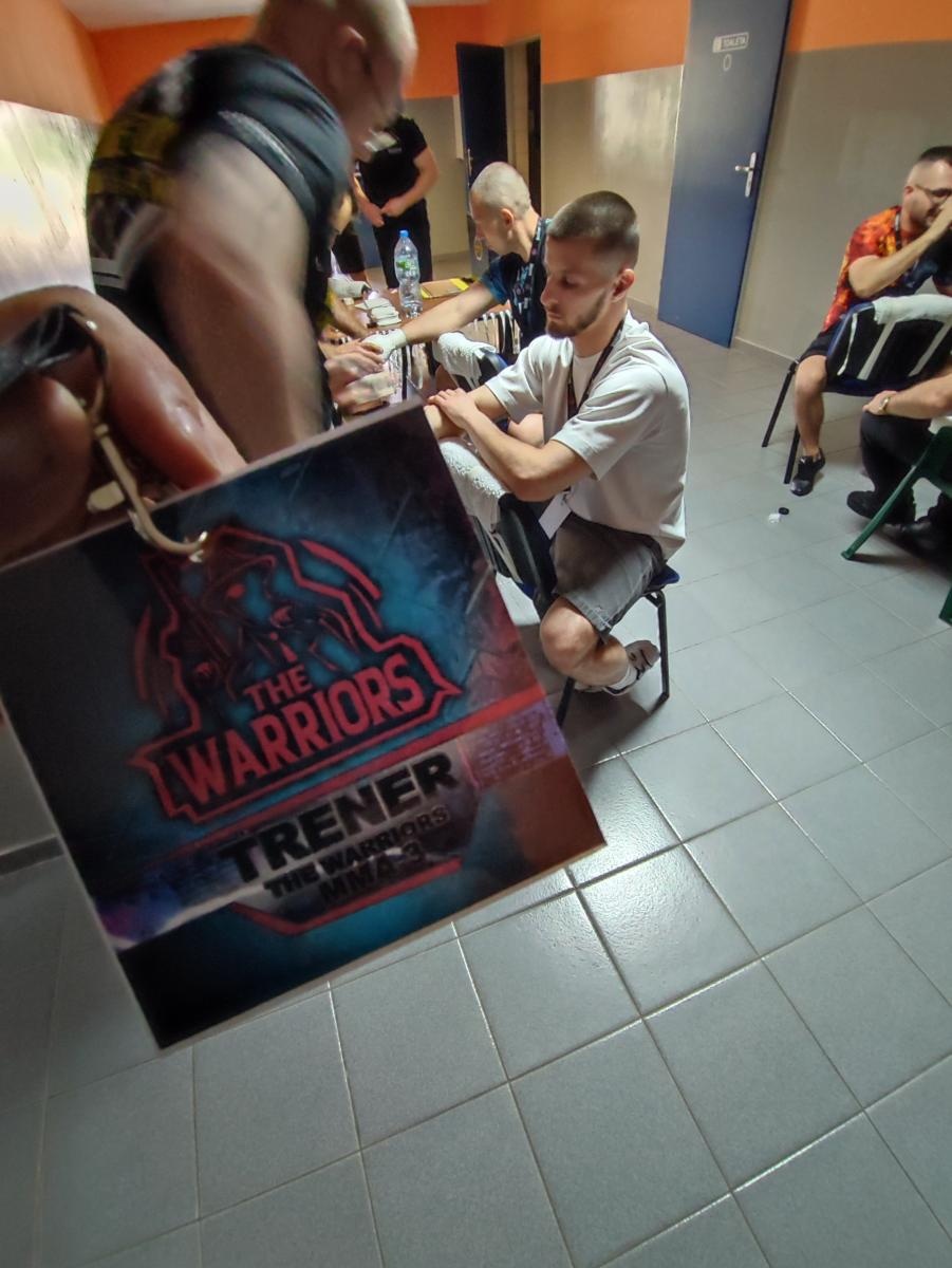 Zdjęcie w galerii na portalu naszraciborz.pl: Zawodnik raciborskiego Łamatora zwycięża na gali MMA w Mysłowicach wiadomości z regionu