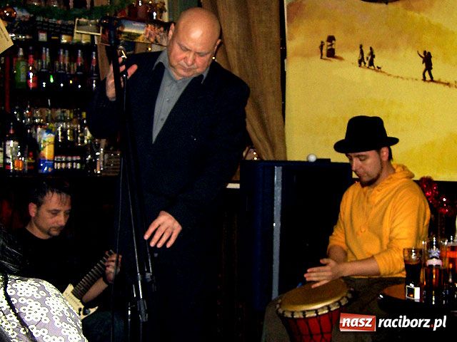 Zdjęcie w galerii na portalu naszraciborz.pl: Urodziny Końca Świata wiadomości z regionu