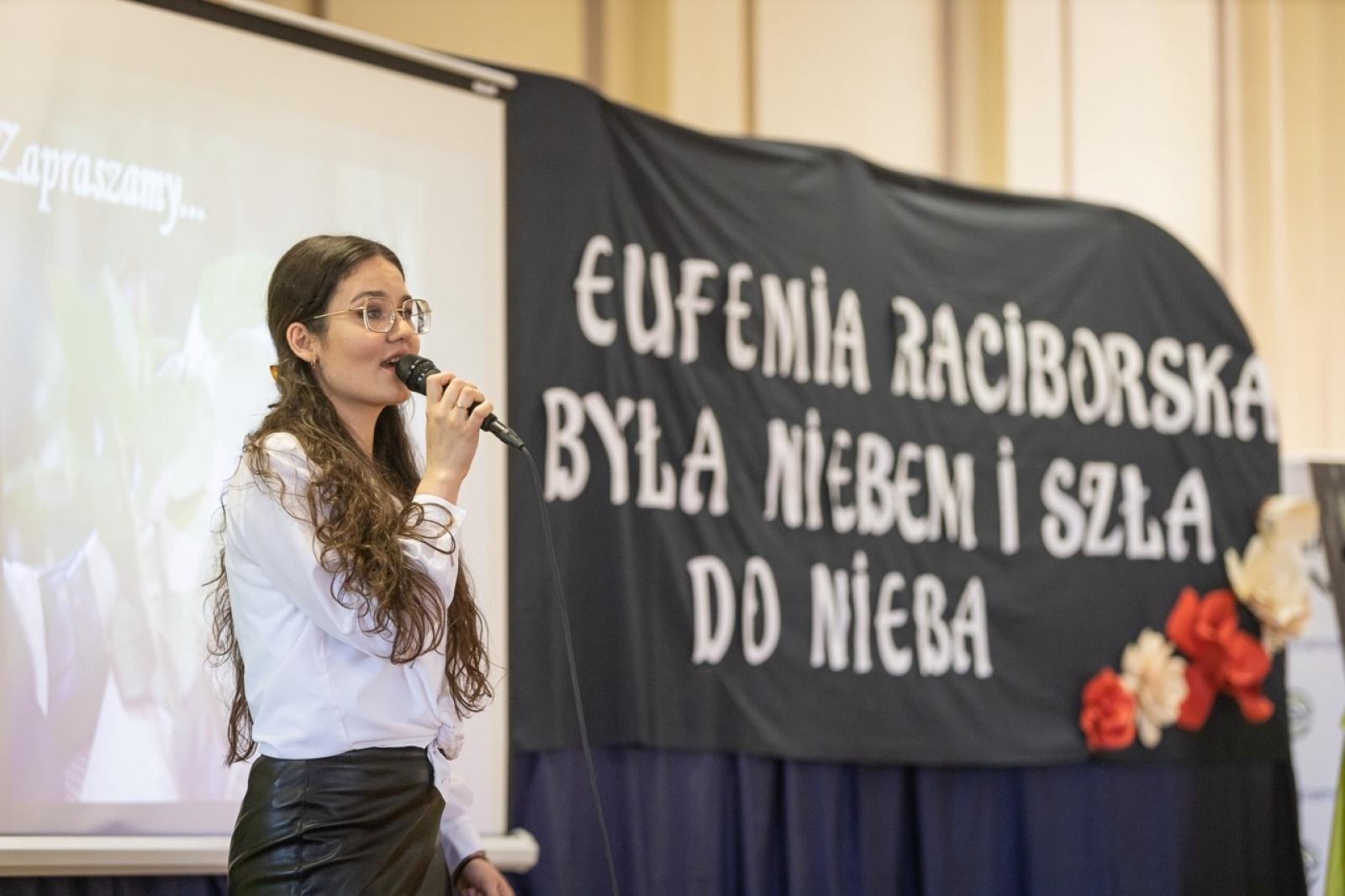 Zdjęcie w galerii na portalu naszraciborz.pl: Święto w Ekonomiku. Od historii prawdziwej, od dziejów minionych ... wiadomości z regionu