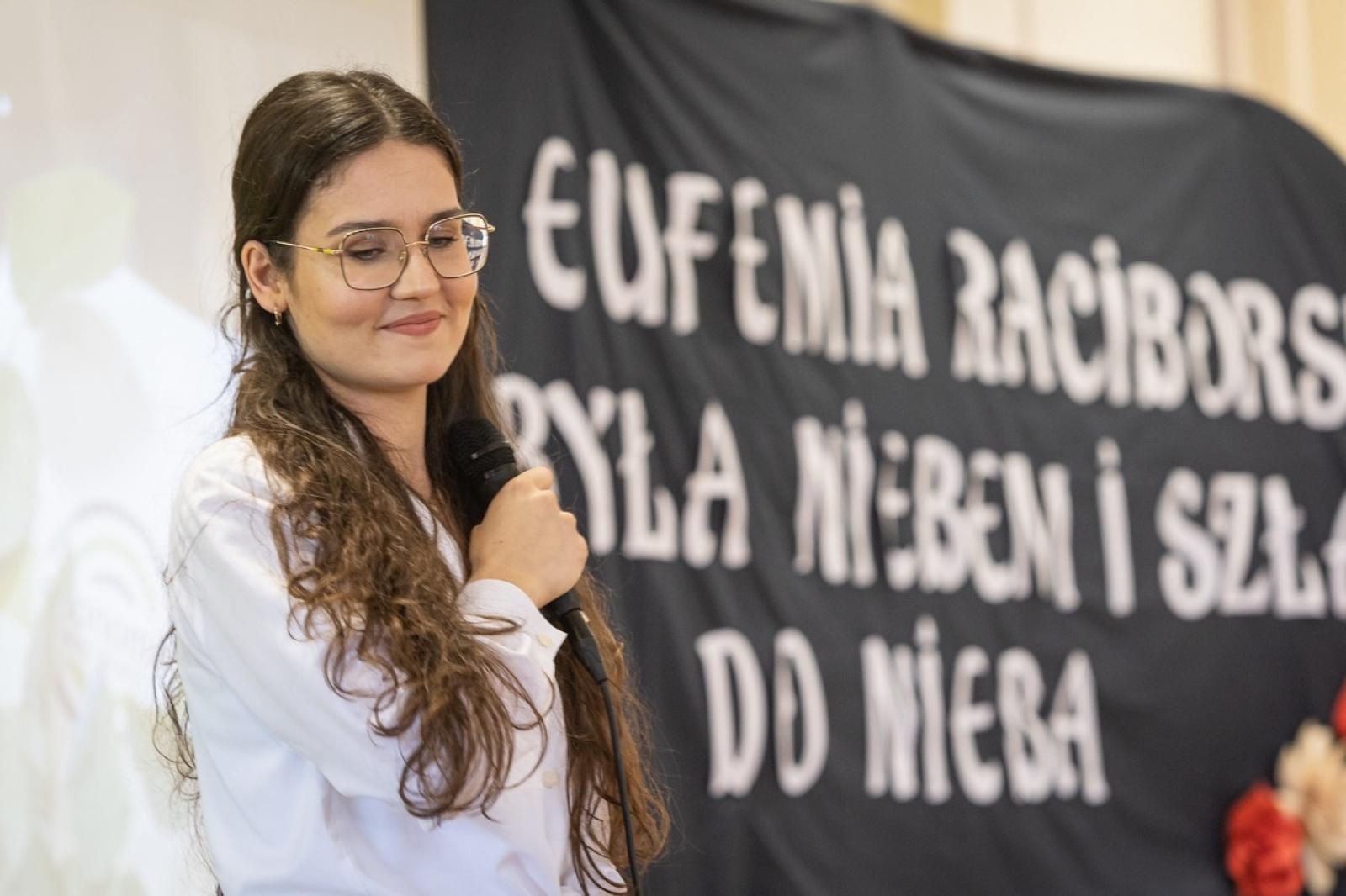 Zdjęcie w galerii na portalu naszraciborz.pl: Święto w Ekonomiku. Od historii prawdziwej, od dziejów minionych ... wiadomości z regionu