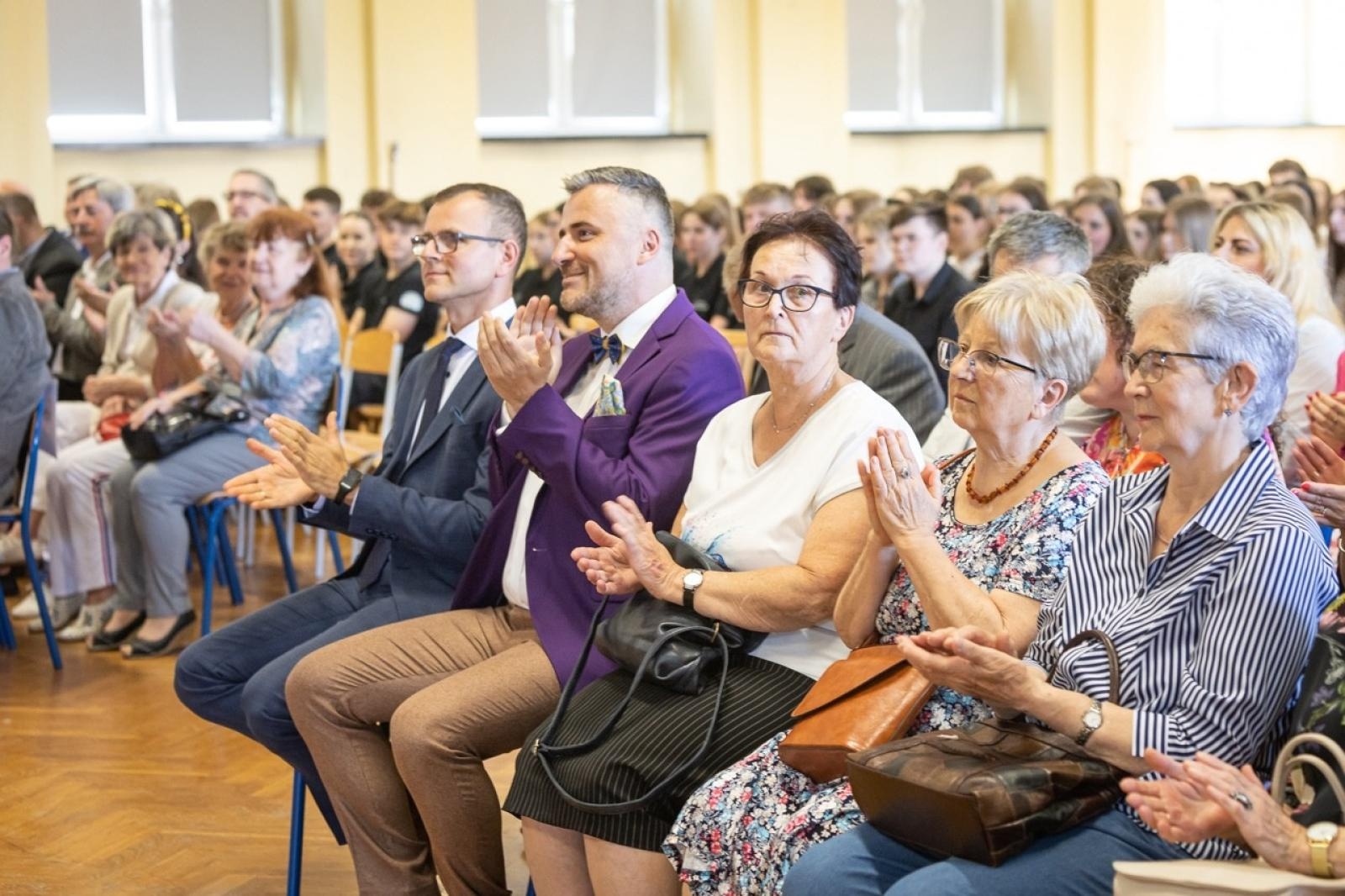 Zdjęcie w galerii na portalu naszraciborz.pl: Święto w Ekonomiku. Od historii prawdziwej, od dziejów minionych ... wiadomości z regionu