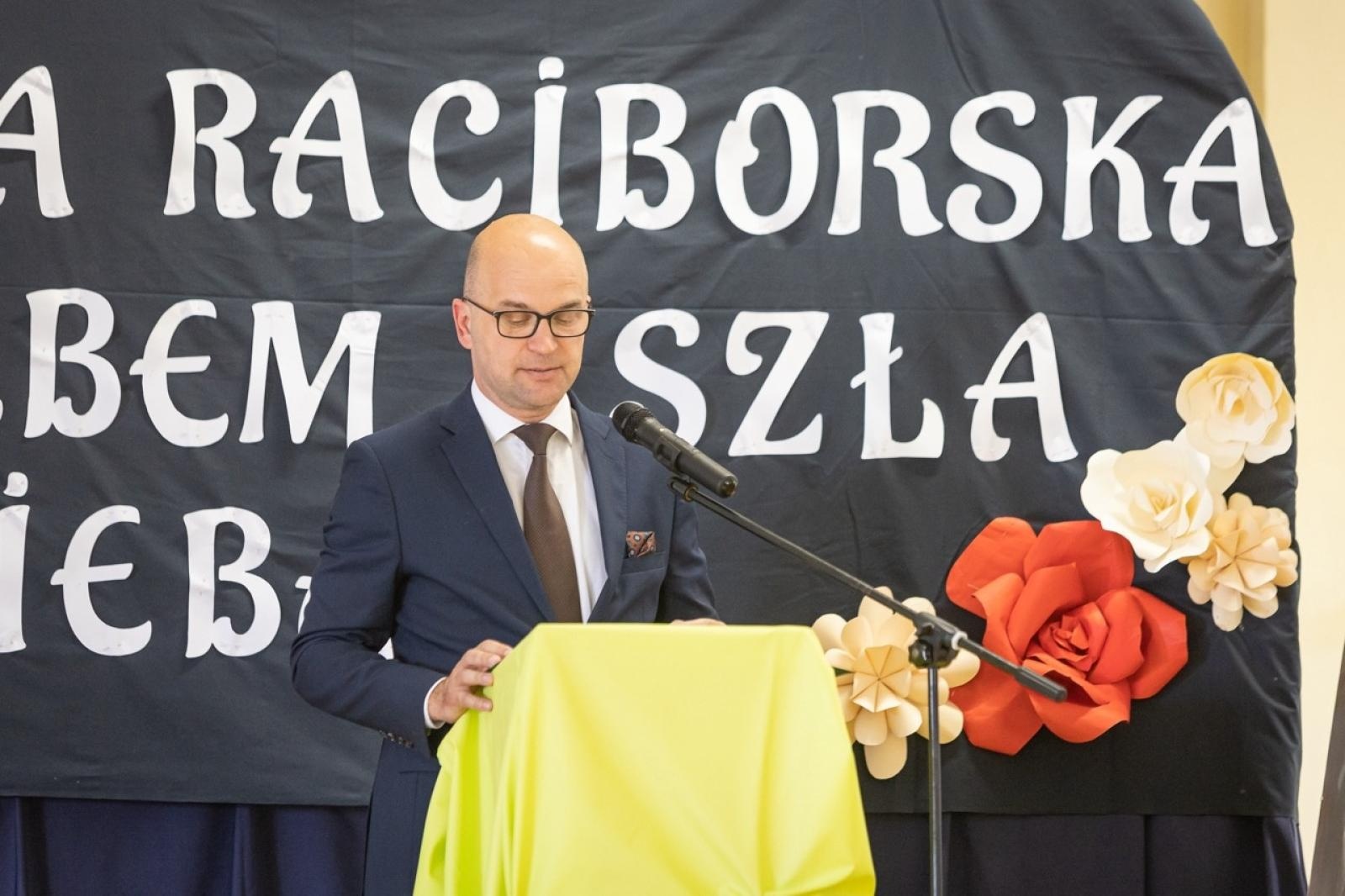 Zdjęcie w galerii na portalu naszraciborz.pl: Święto w Ekonomiku. Od historii prawdziwej, od dziejów minionych ... wiadomości z regionu